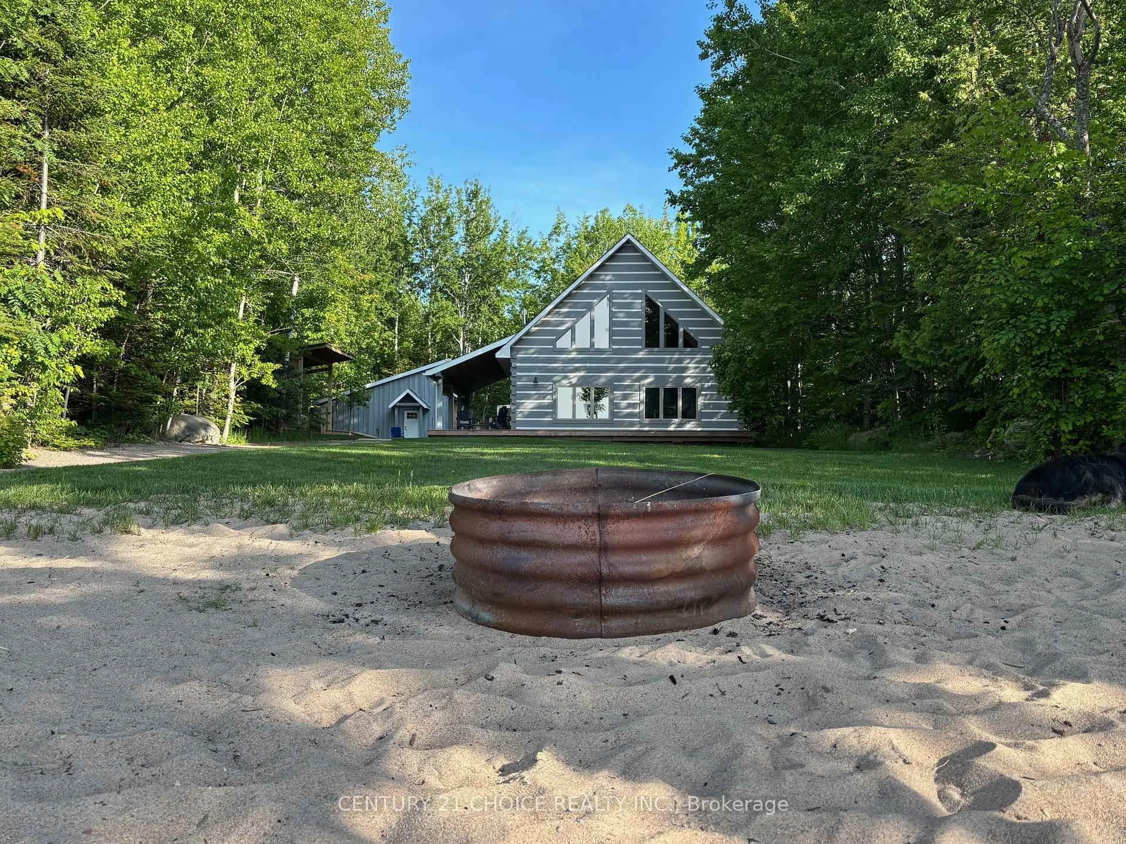 A pic from outside/outdoor area/front of a property/back of a property/a pic from drone, water/lake/river/ocean view for 856 Four Seasons Dr, Sault Ste Marie Ontario P0S 1E0