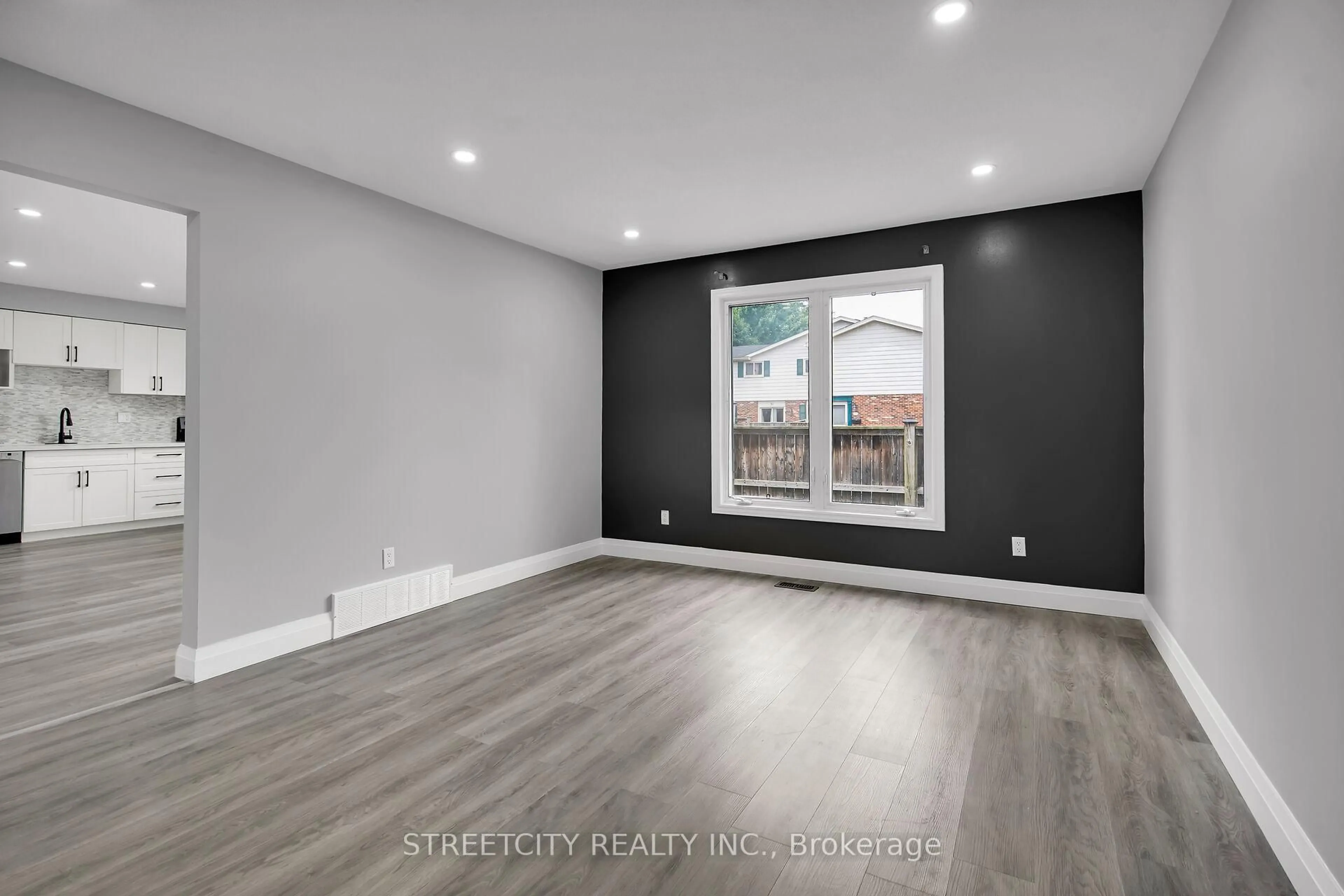 A pic of a room for 43 Conway Dr, London South Ontario N6E 2H4