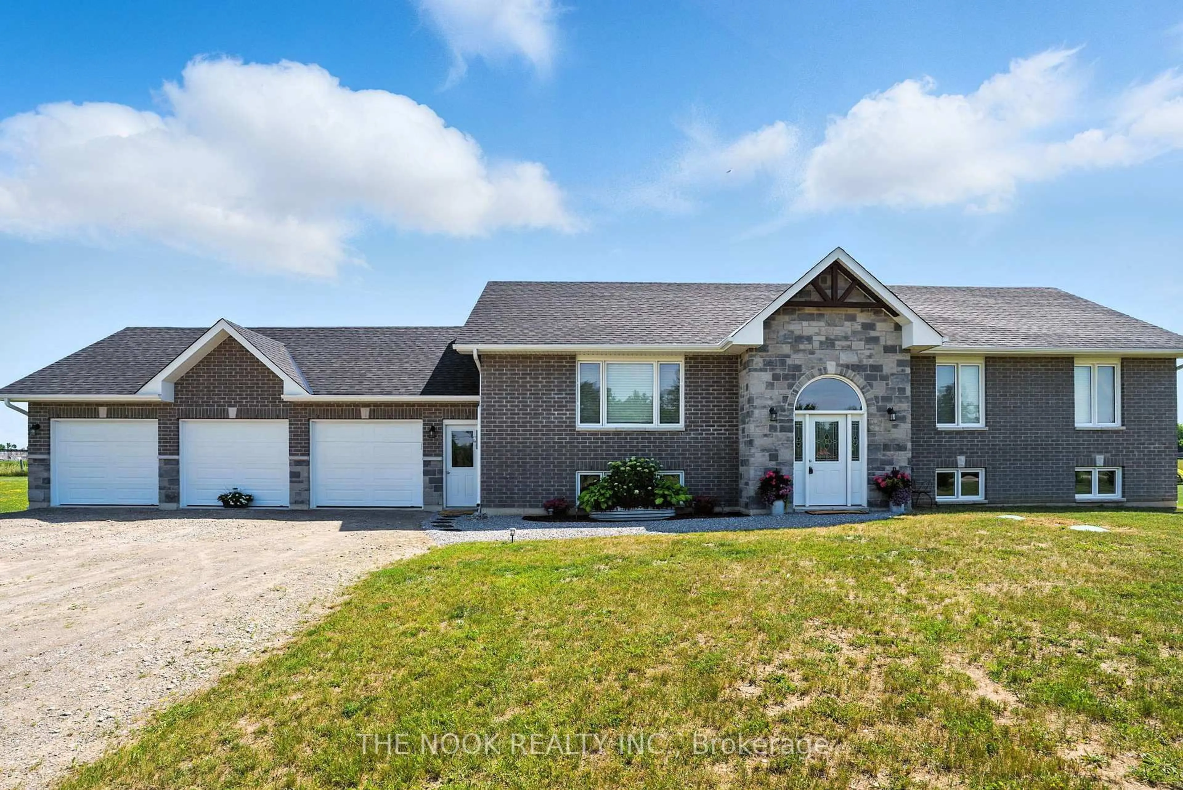 Home with vinyl exterior material, street for 174 VALENTIA Rd, Kawartha Lakes Ontario K0M 2C0