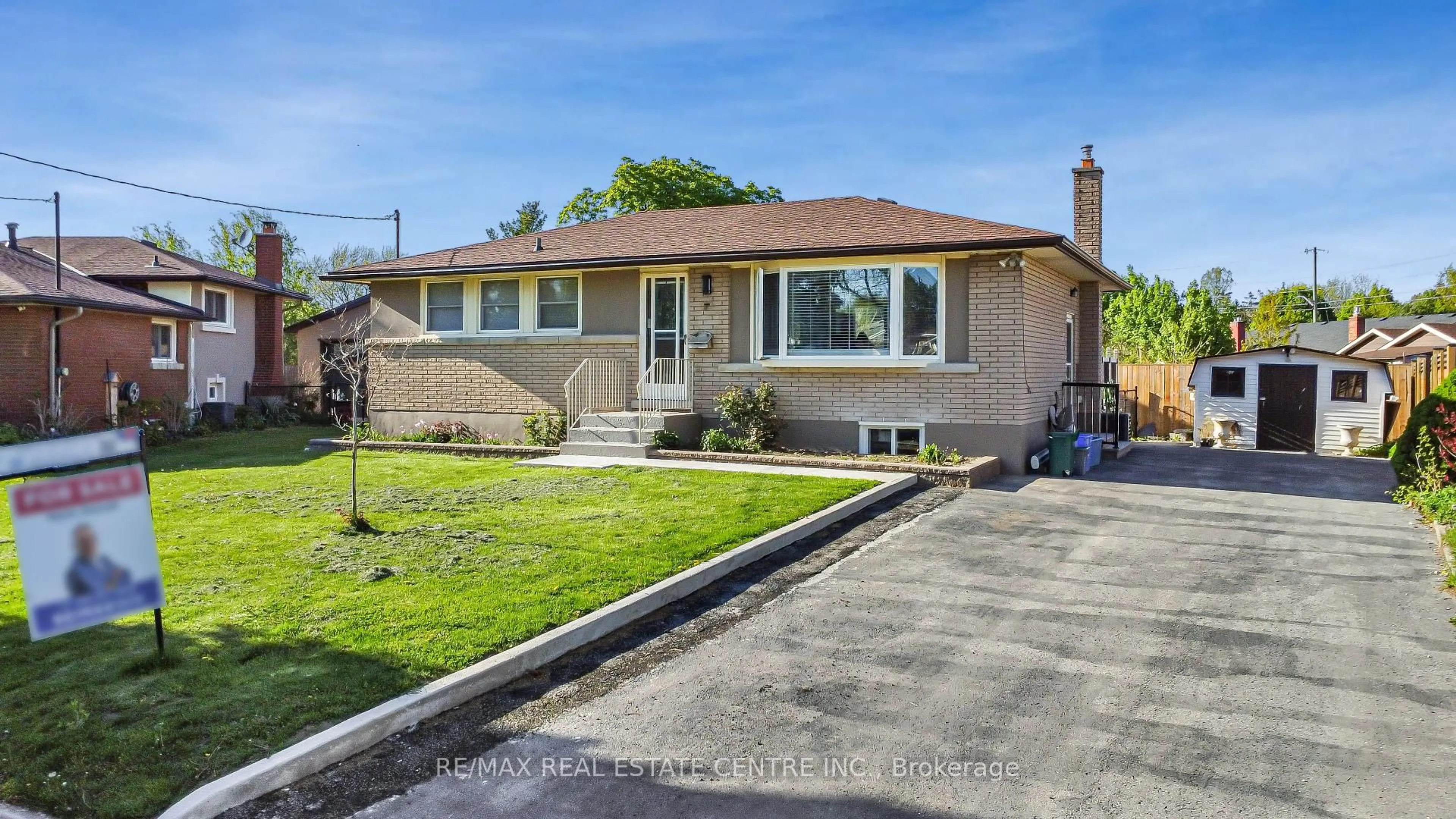 Unknown for 37 Coronation Blvd, St. Catharines Ontario L2S 2V2