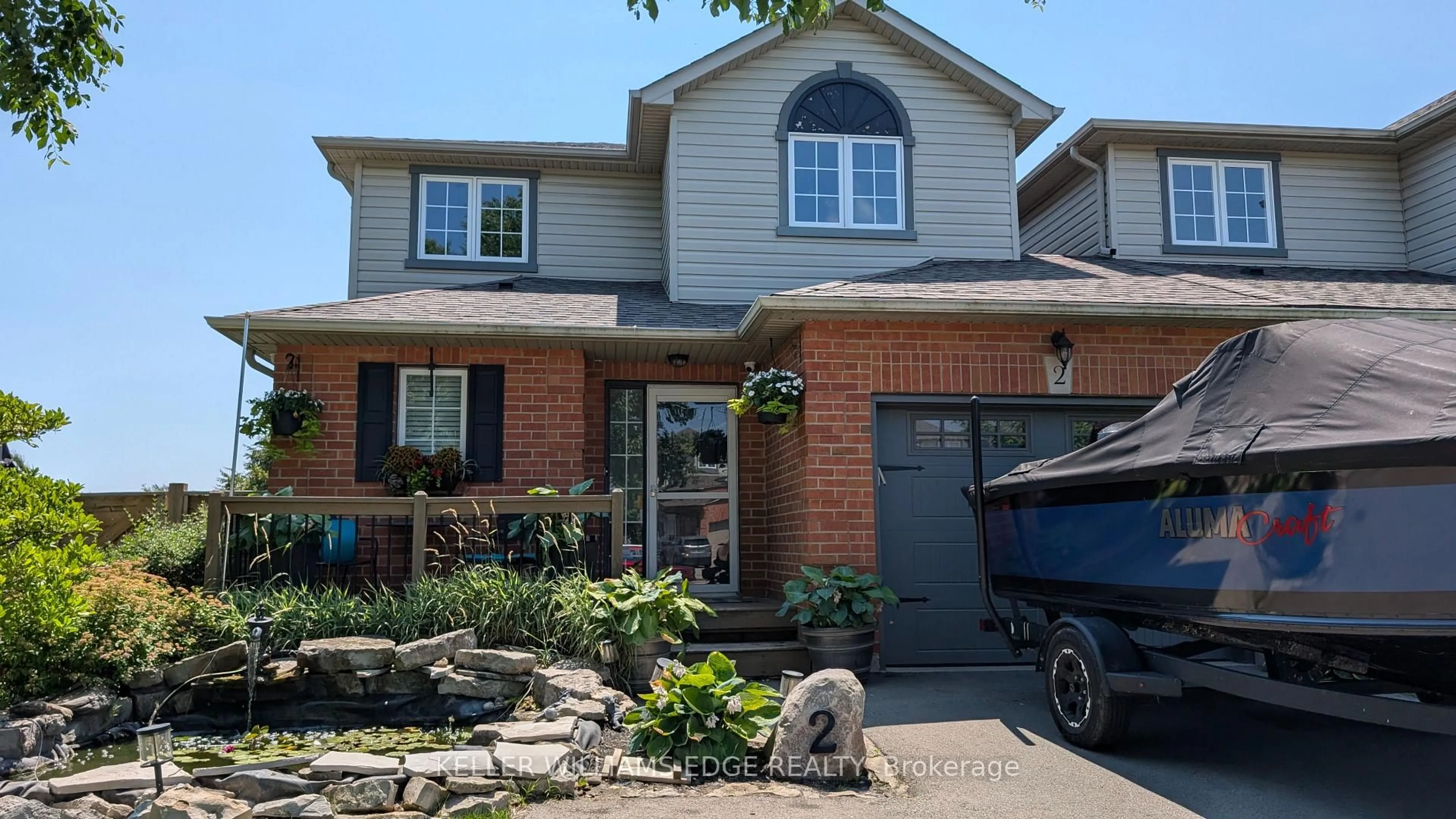 Home with brick exterior material, street for 2 Bronte Crt, Hamilton Ontario L9H 7N2