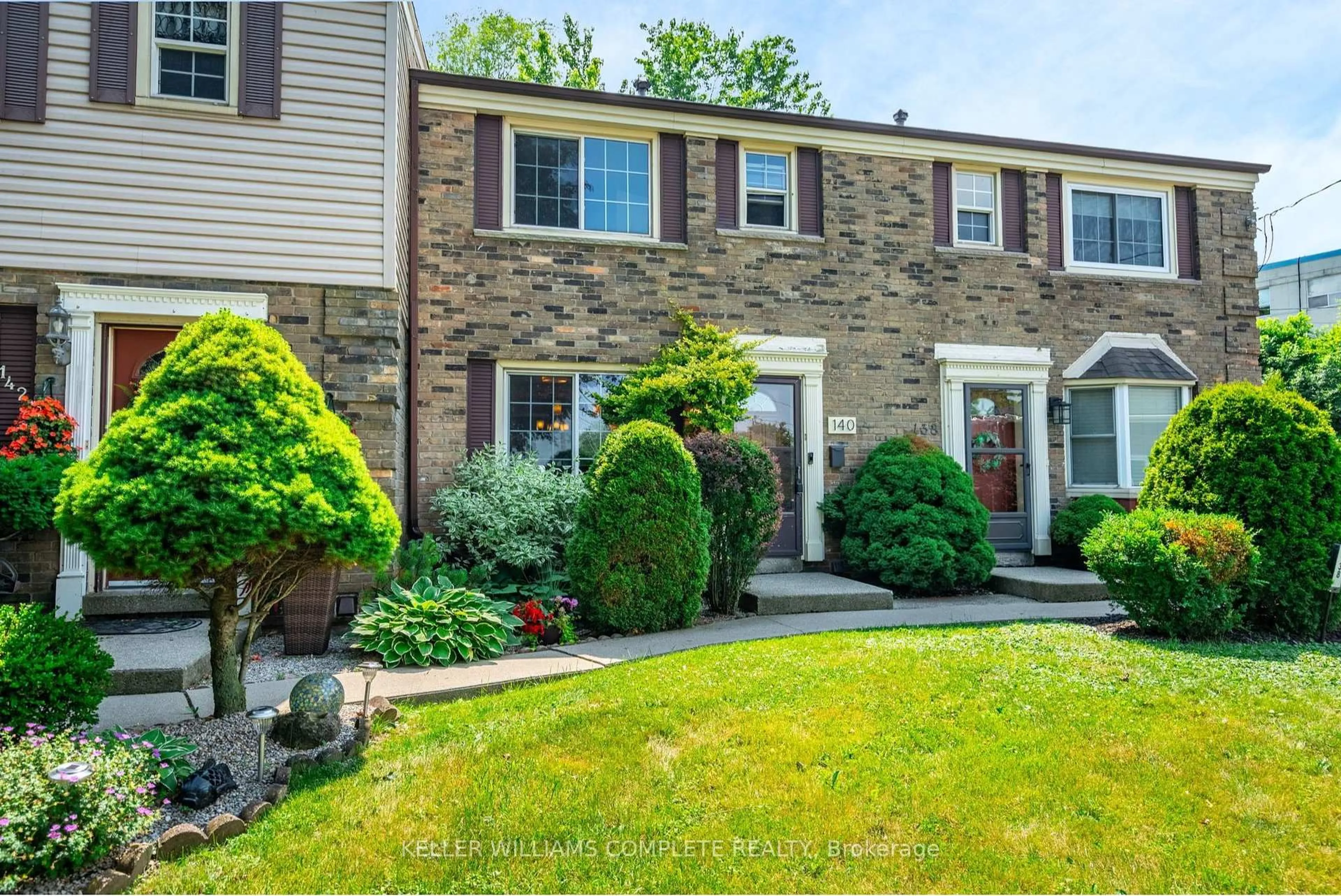 Unknown for 140 Victor Blvd, Hamilton Ontario L9A 2V4