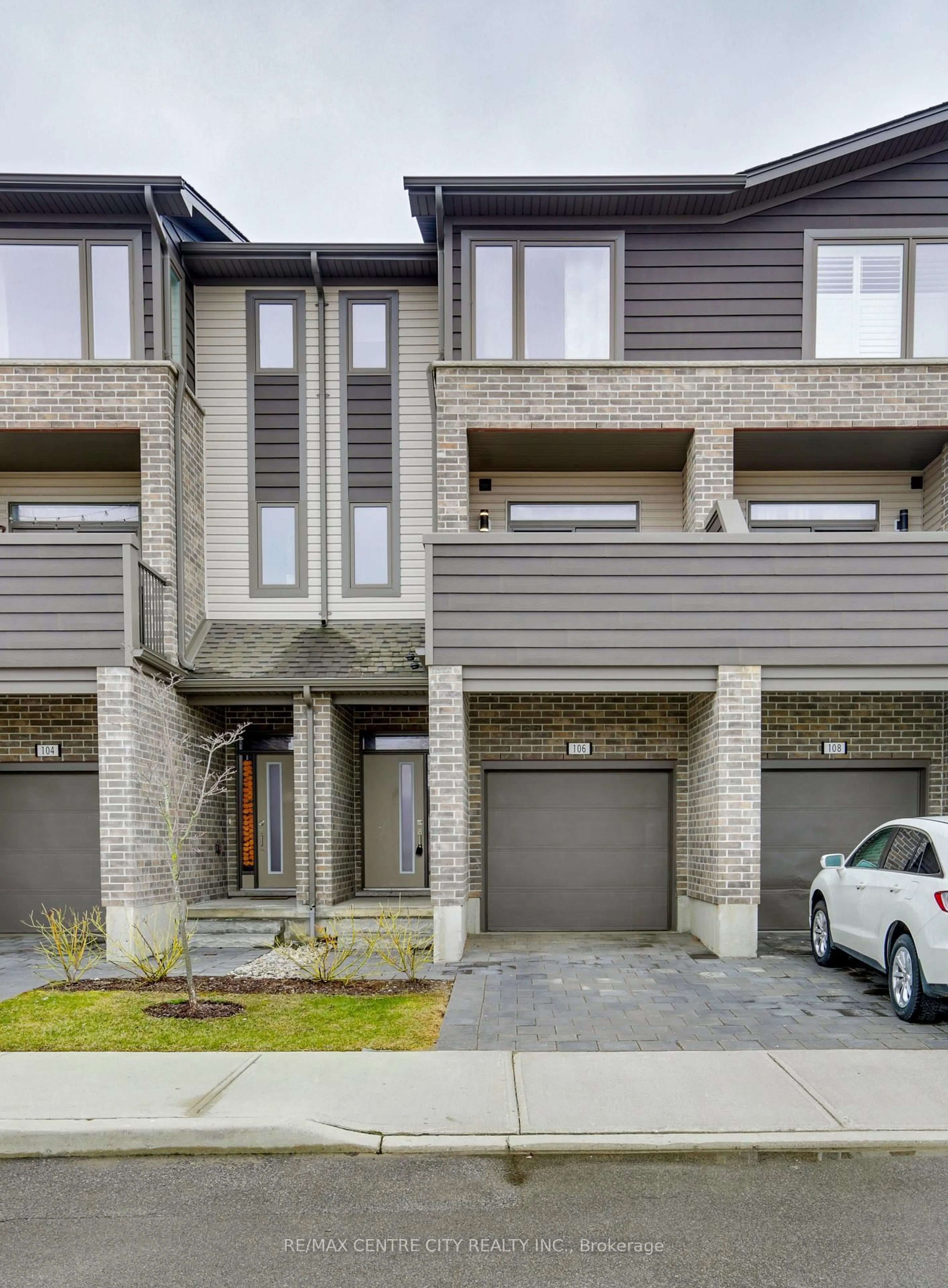 Home with brick exterior material, street for 2070 Meadowgate Blvd #106, London South Ontario N6M 1C6