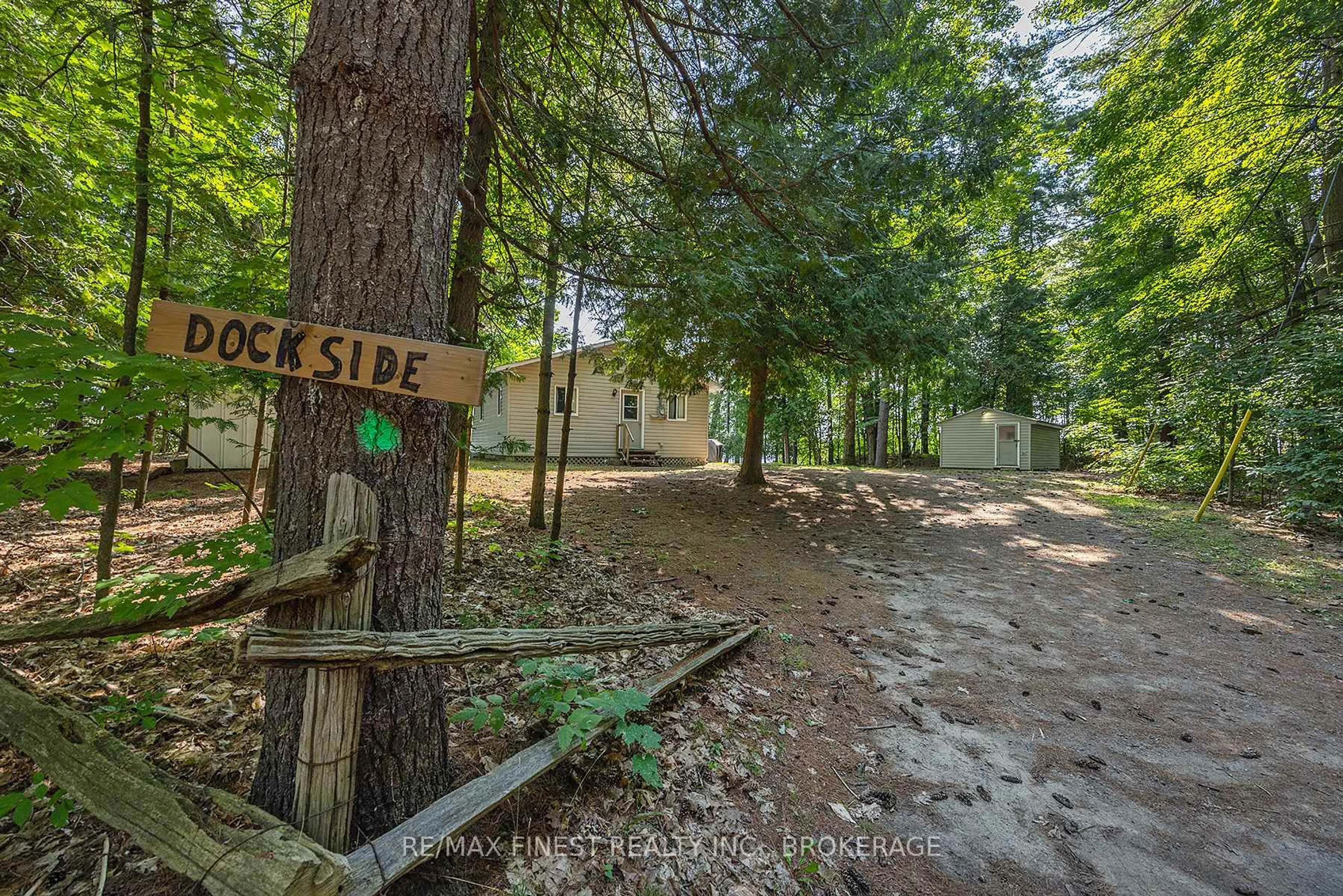 Unknown for 805 Burns Lane, Godfrey Ontario K0H 1T0