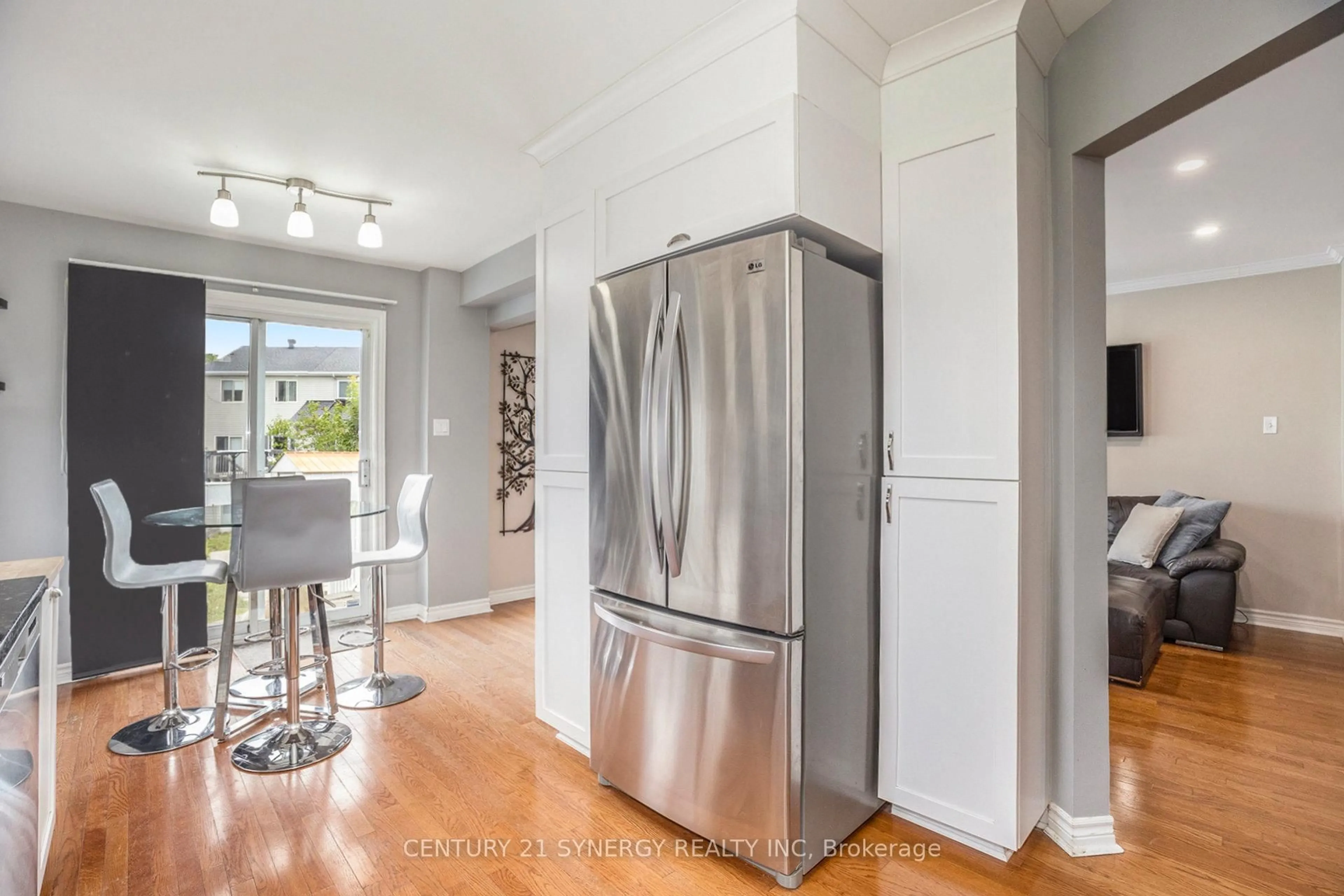 Open concept kitchen, unknown for 1601 Cedar Mills Rd, Orleans Ontario K1C 7L4