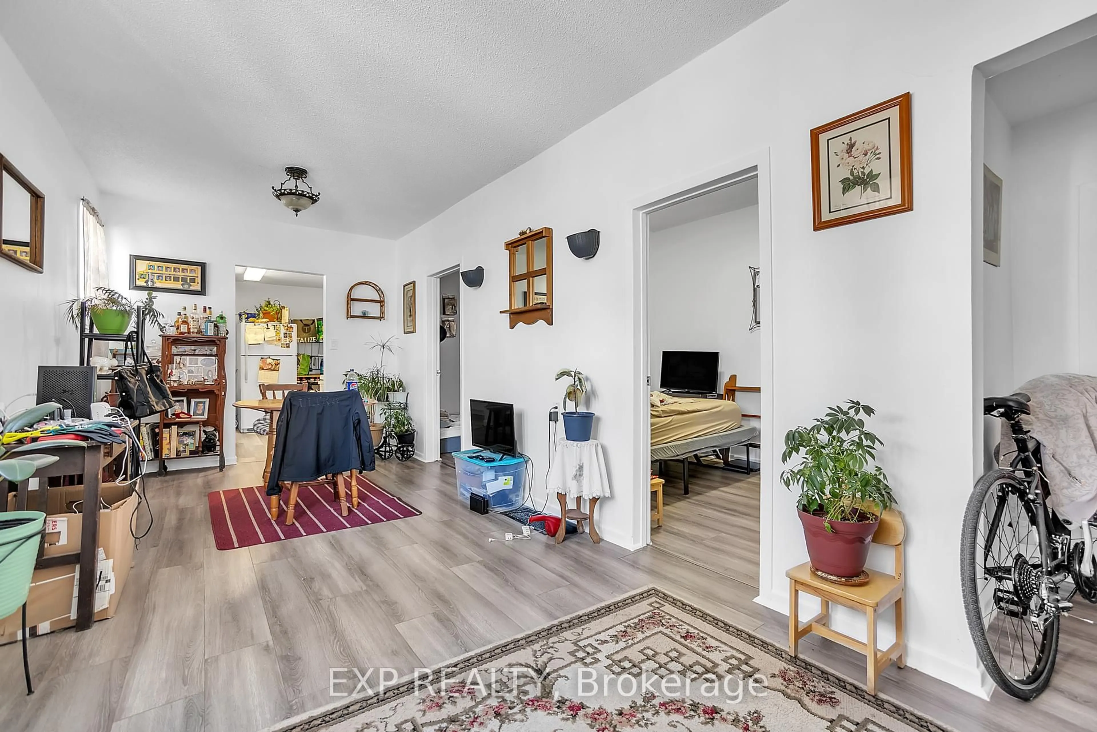 Living room with furniture, unknown for 147 Victoria Ave, Belleville Ontario K8N 2B3