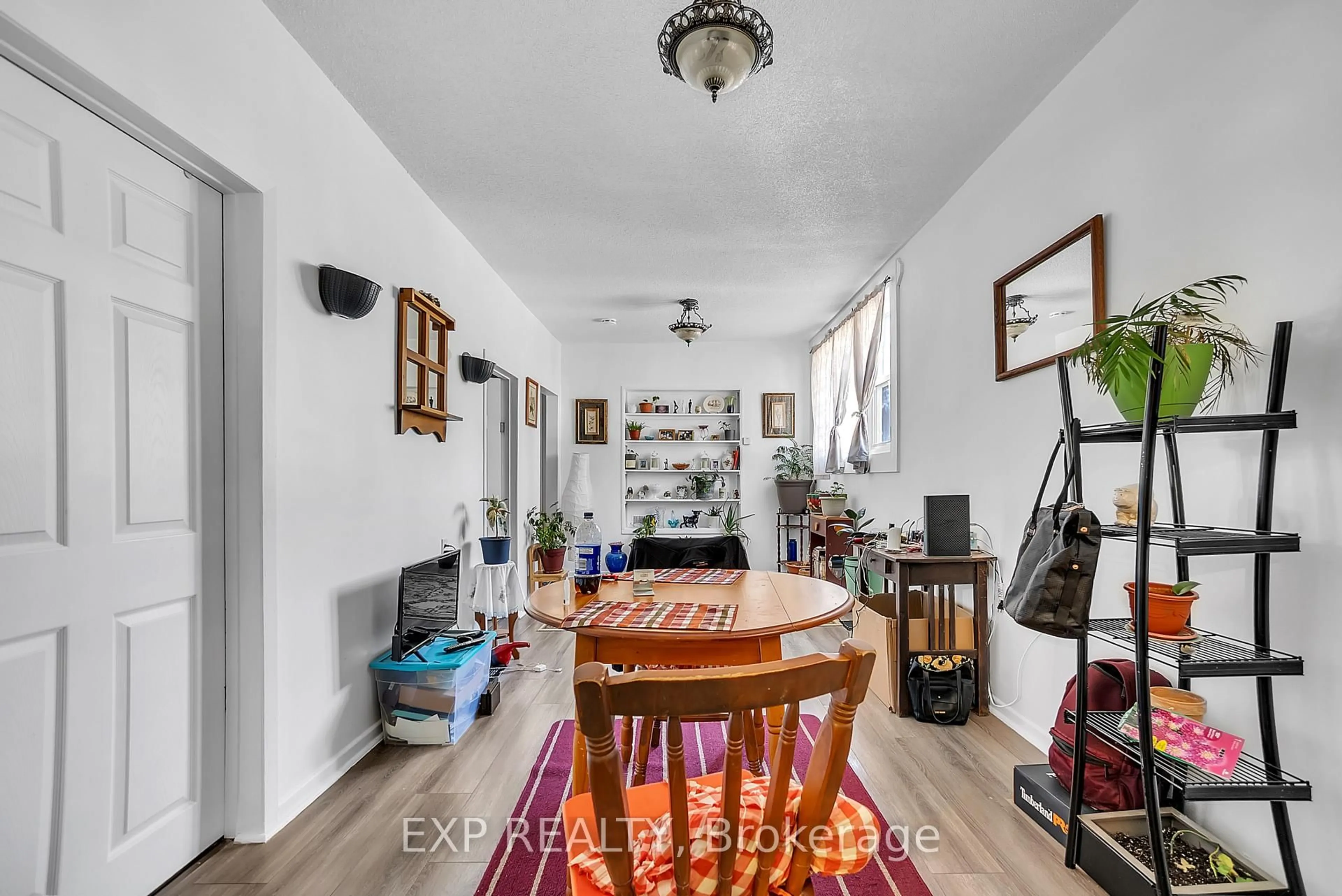 Dining room, unknown for 147 Victoria Ave, Belleville Ontario K8N 2B3