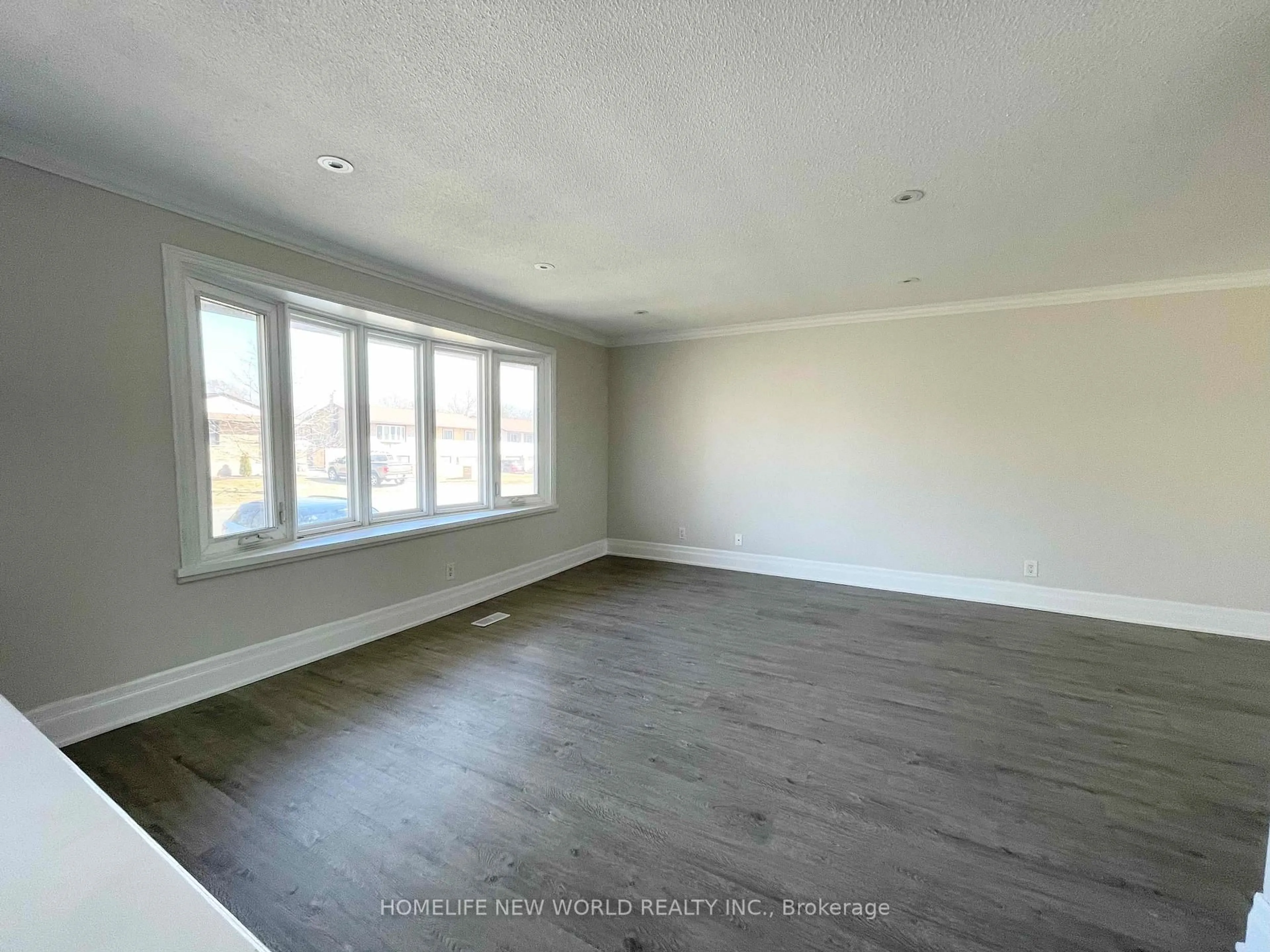 A pic of a room for 23 Somerset St, Quinte West Ontario K8V 5T7