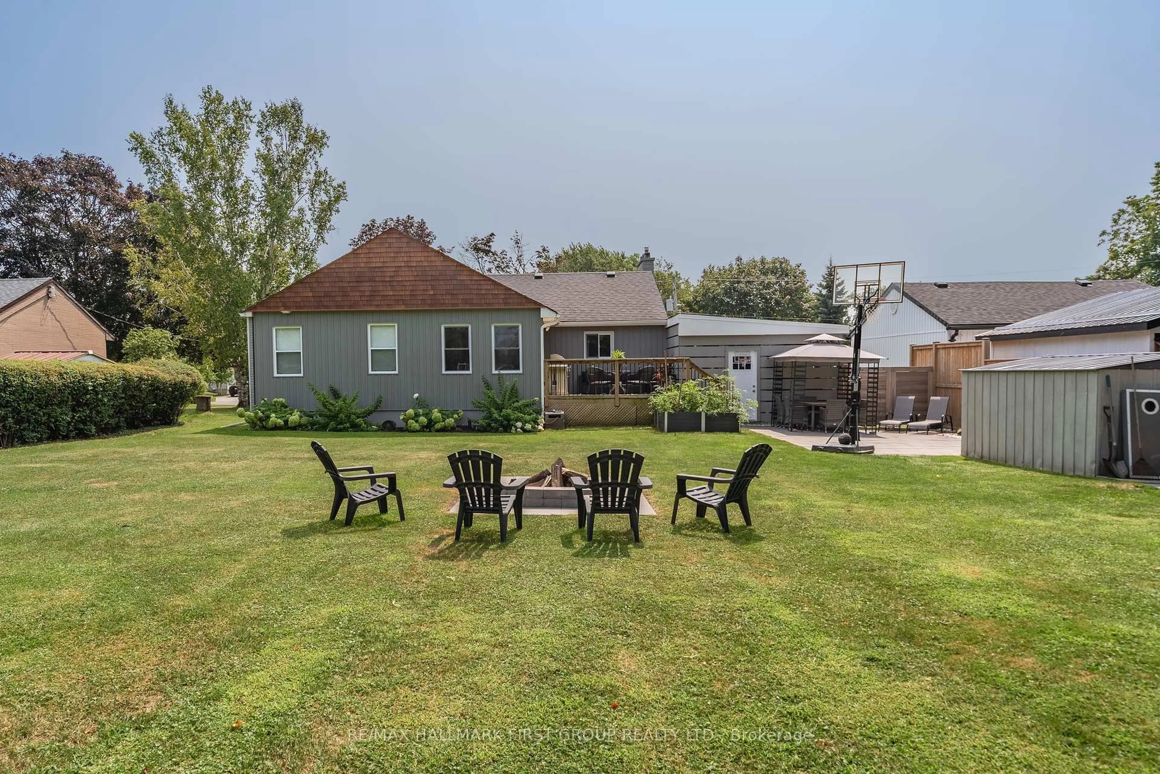 A pic from outside/outdoor area/front of a property/back of a property/a pic from drone, water/lake/river/ocean view for 6 Orchard Ave, Cobourg Ontario K9A 1S8