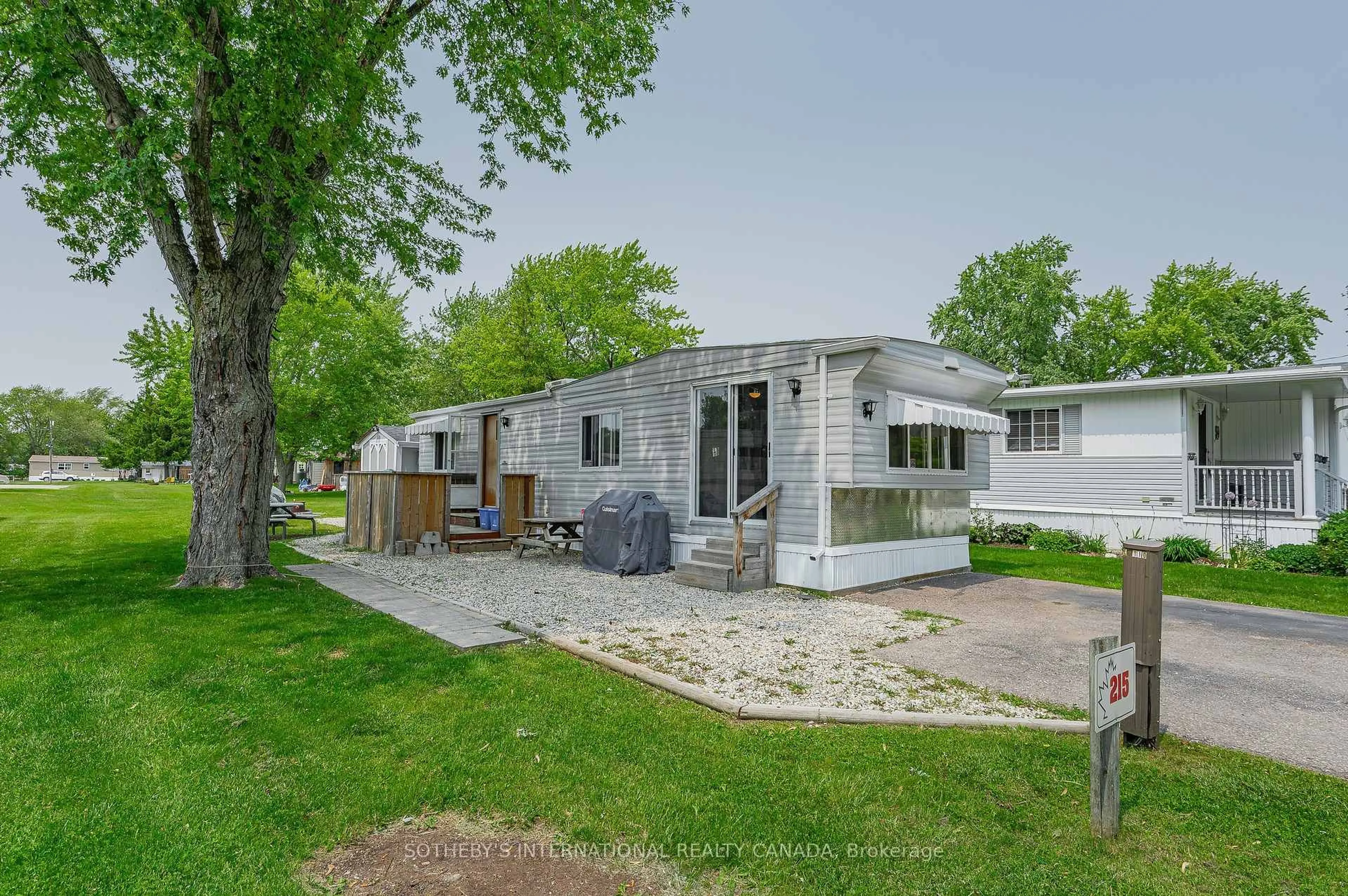 Unknown for 580 BEAVER CREEK Rd #215, Waterloo Ontario N2J 3Z4