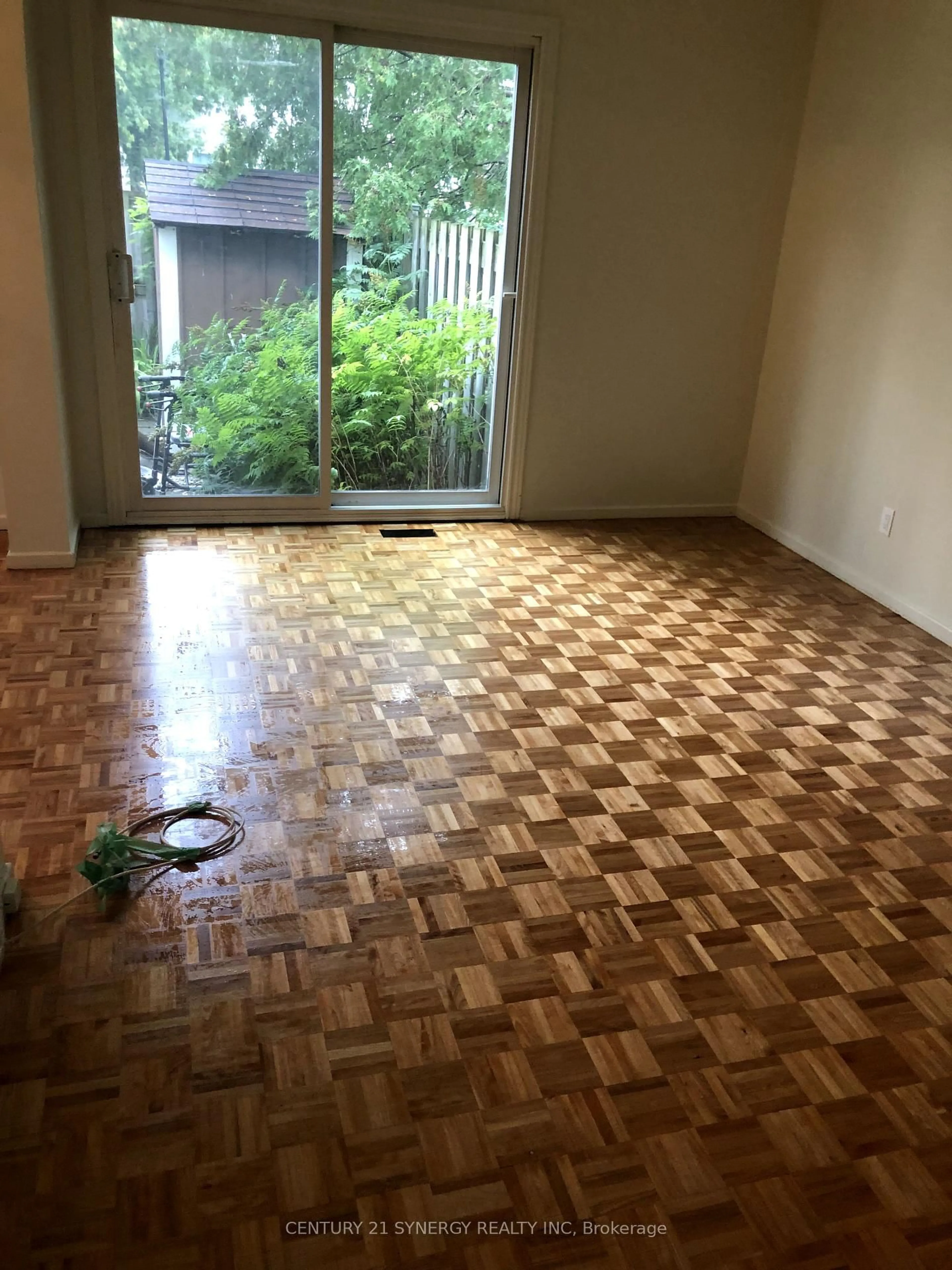 A pic of a room for 3260 SOUTHGATE Rd #99, Ottawa Ontario K1V 8W9