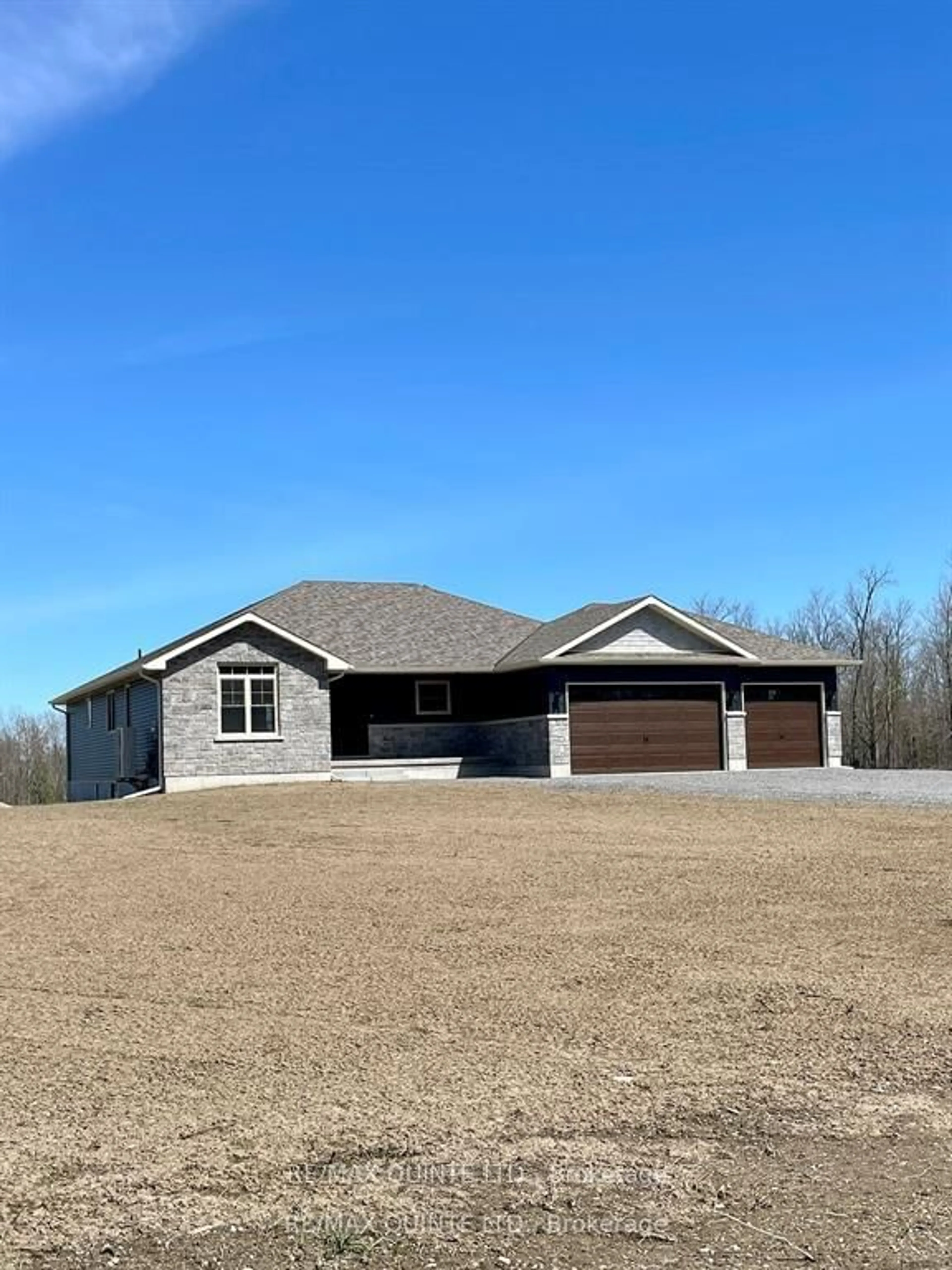 Home with vinyl exterior material, building for 1414 Harold Rd, Stirling Ontario K0K 3E0