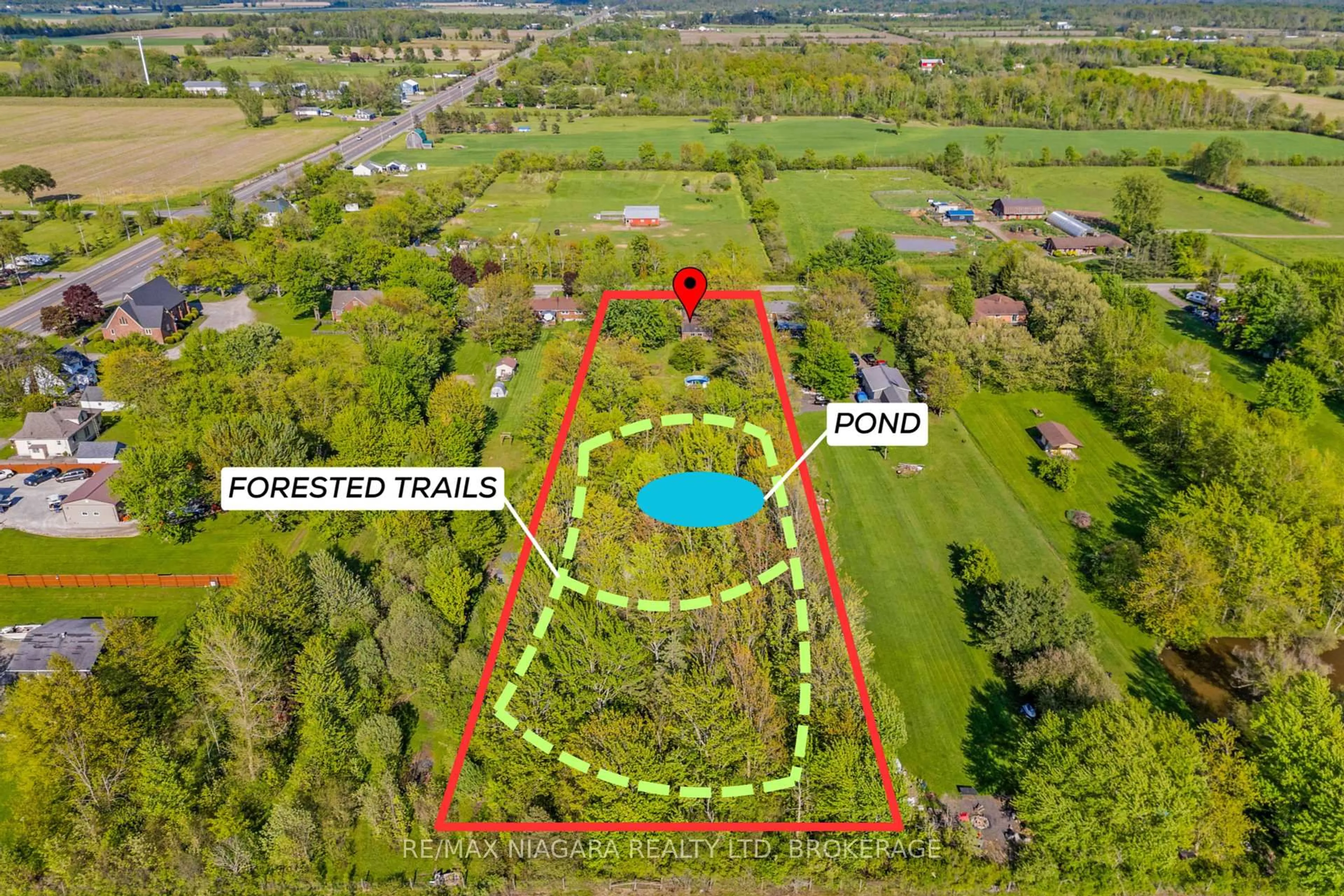 A pic from outside/outdoor area/front of a property/back of a property/a pic from drone, forest/trees view for 958 SILVER BAY Rd, Port Colborne Ontario L3K 5V3