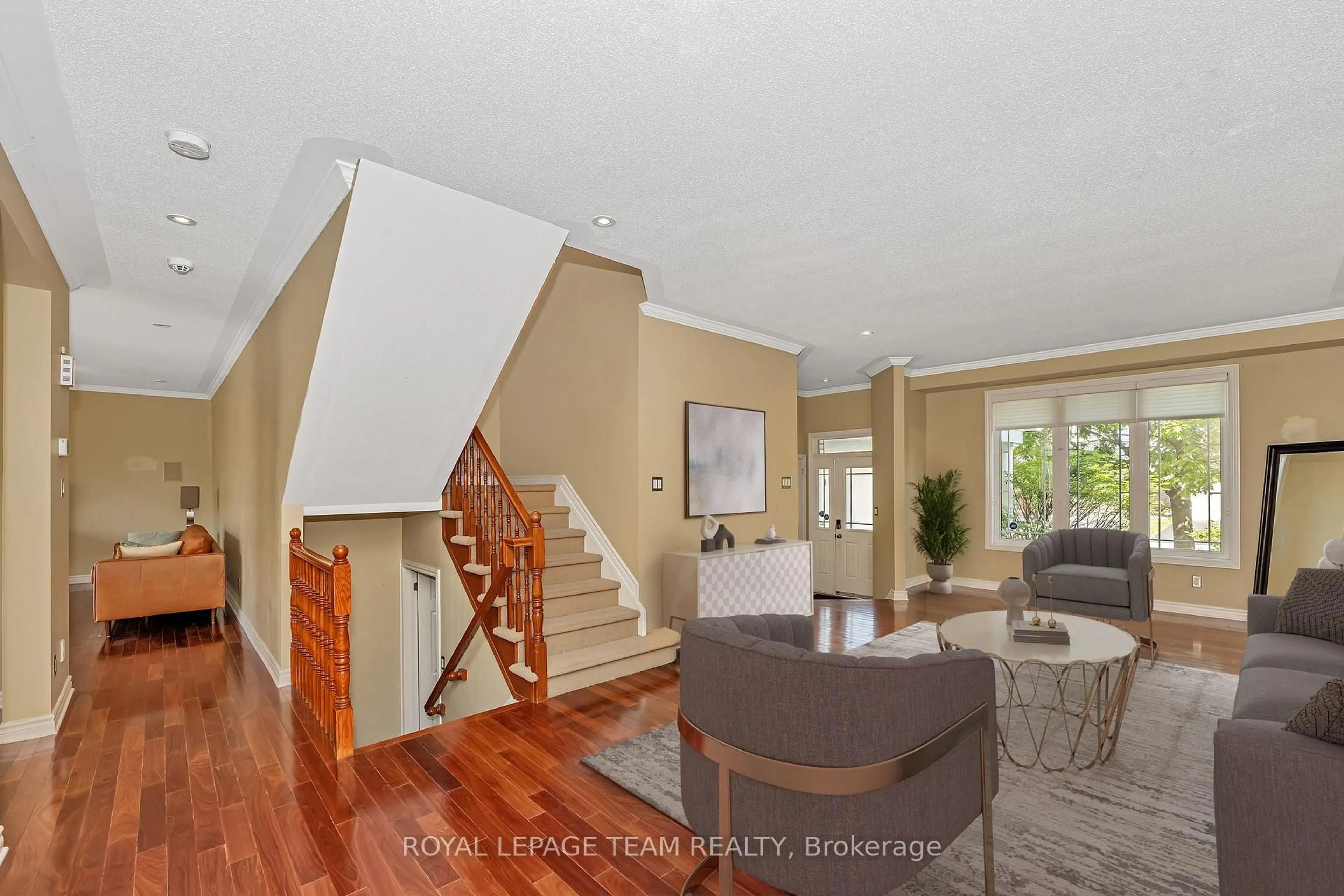 Unknown for 120 Tapestry Dr, Ottawa Ontario K2J 0H3