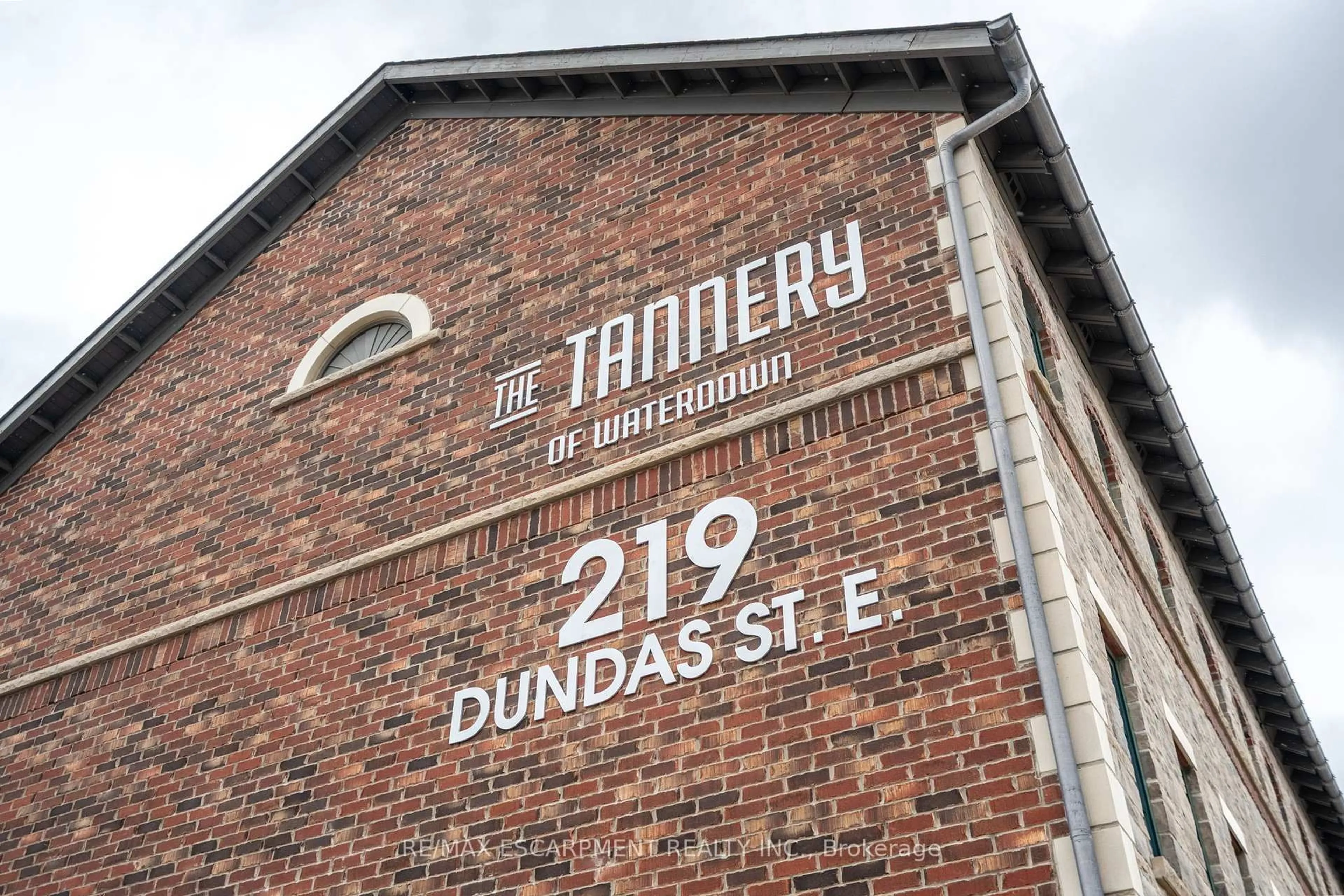 Unknown for 219 Dundas St #45, Hamilton Ontario L8B 1V9