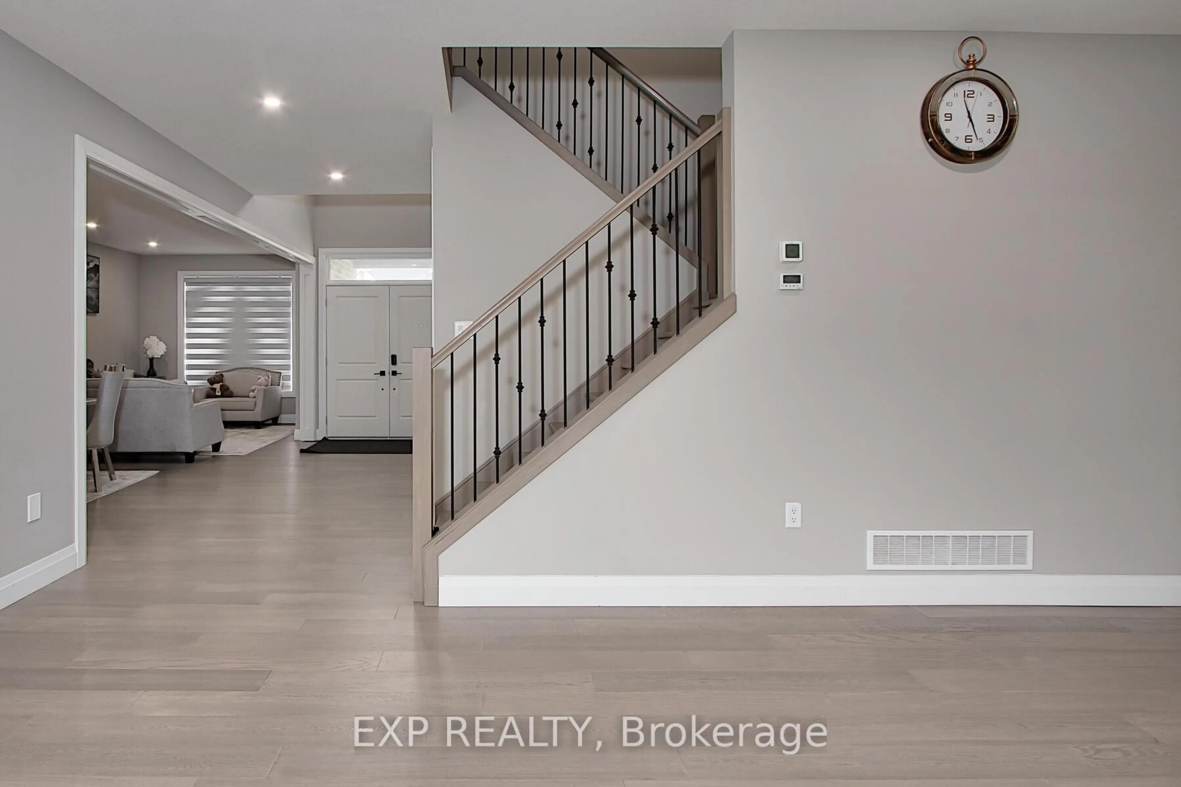 Indoor entryway for 36 Hazelwood Pass, Thames Centre Ontario N0L 1G2