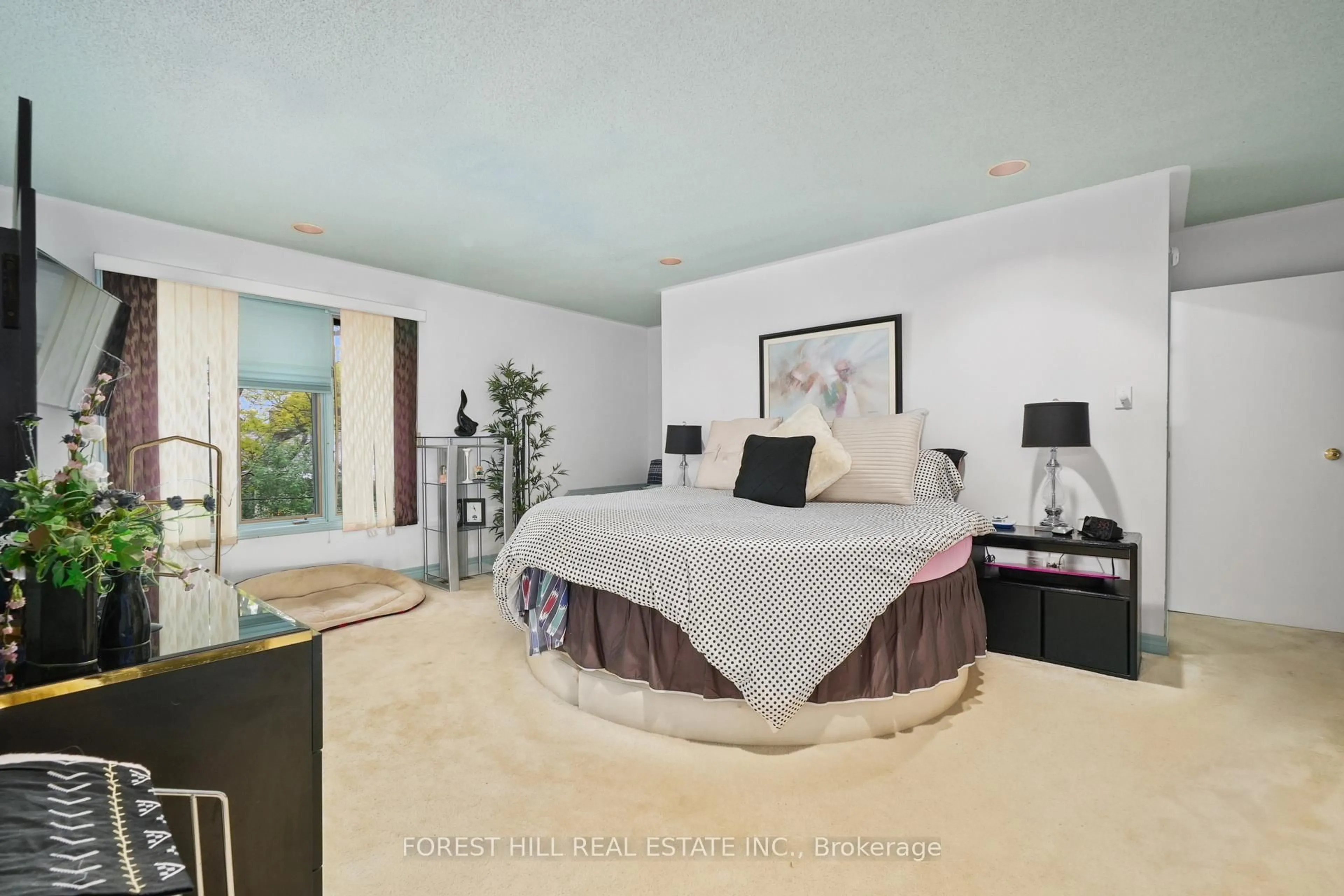 Bedroom with bed, unknown for 285 Cottonwood Dr, Peterborough West Ontario K9J 6N5