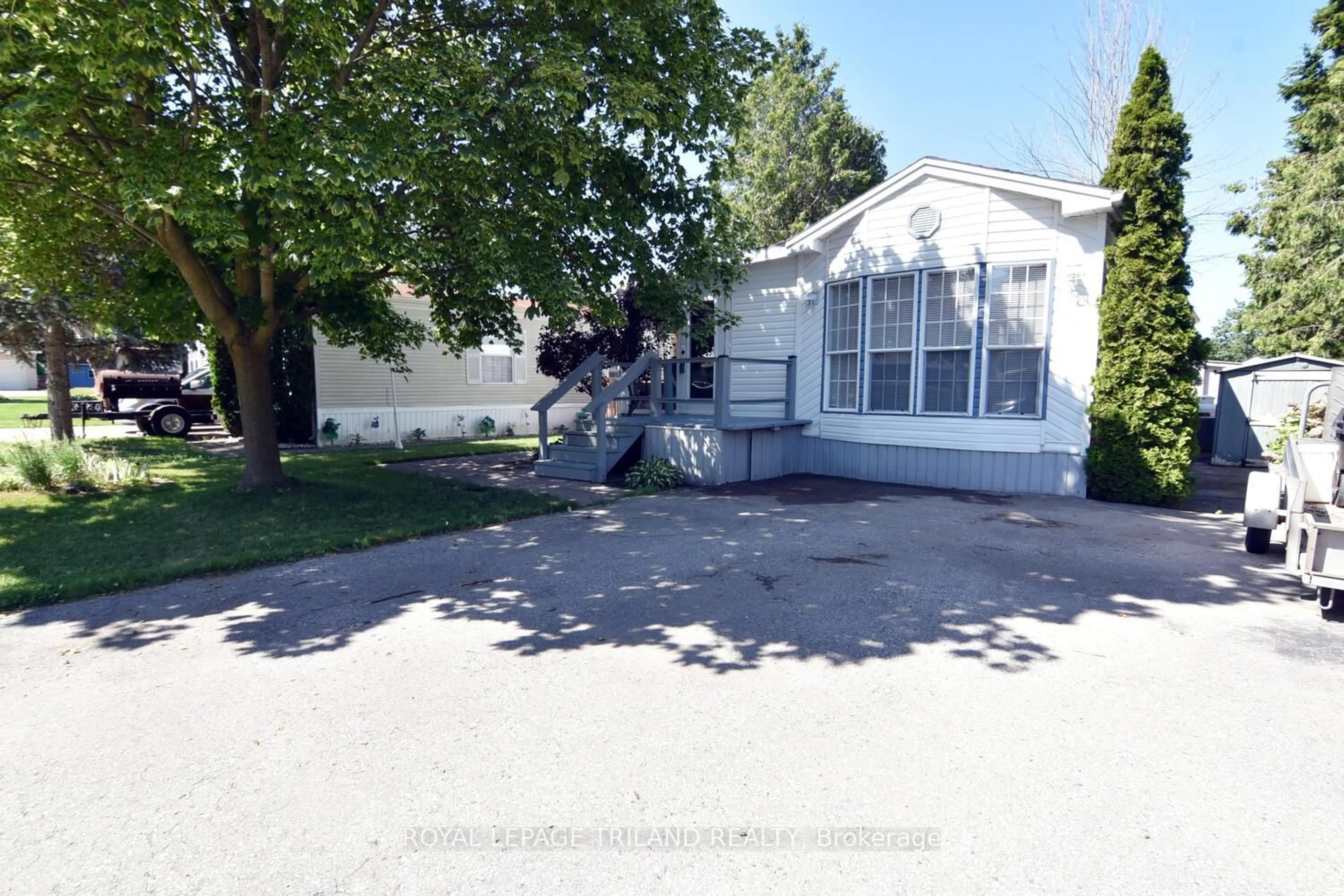 Unknown for 9385 Ipperwash Rd #8, Lambton Shores Ontario N0N 1J3