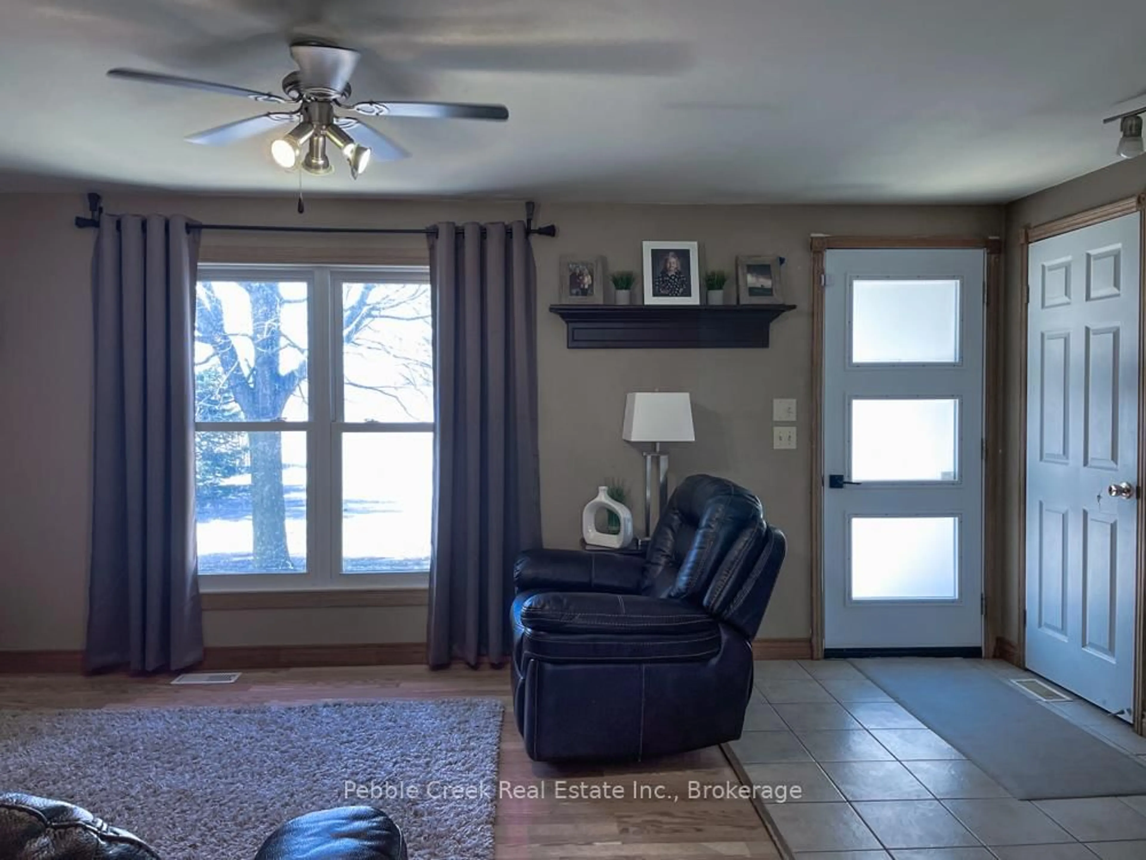 Living room with furniture, unknown for 78240 Parr Line, Central Huron Ontario N0M 1L0