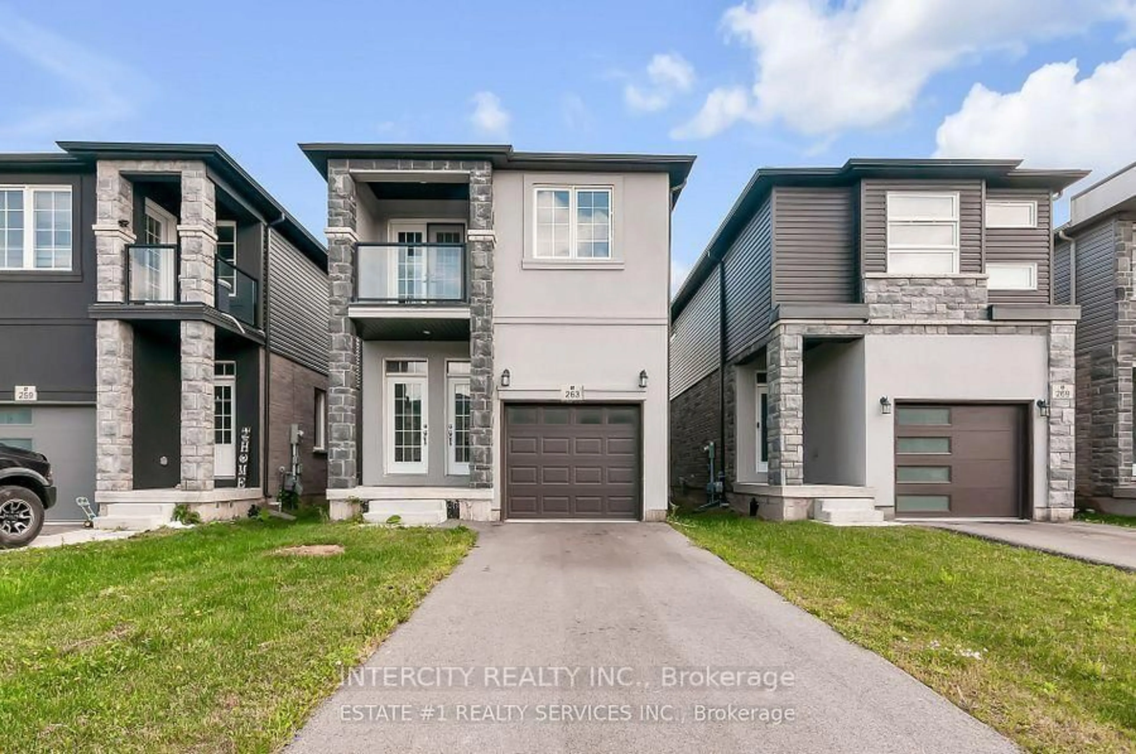 Home with brick exterior material, street for 263 Louise St, Welland Ontario L3B 0H8