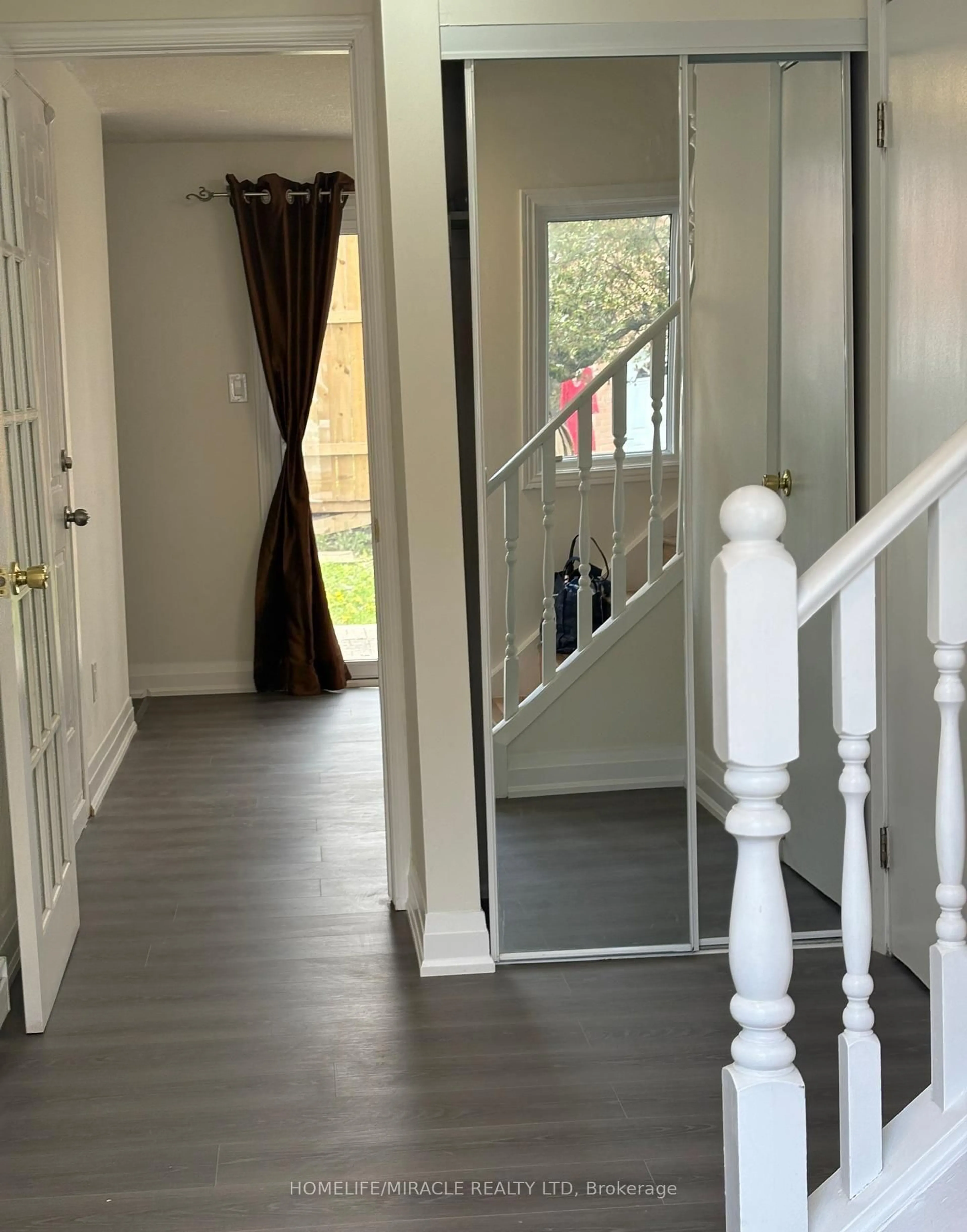 Unknown for 1255 Upper Gage Ave #14, Hamilton Ontario L8W 3C7