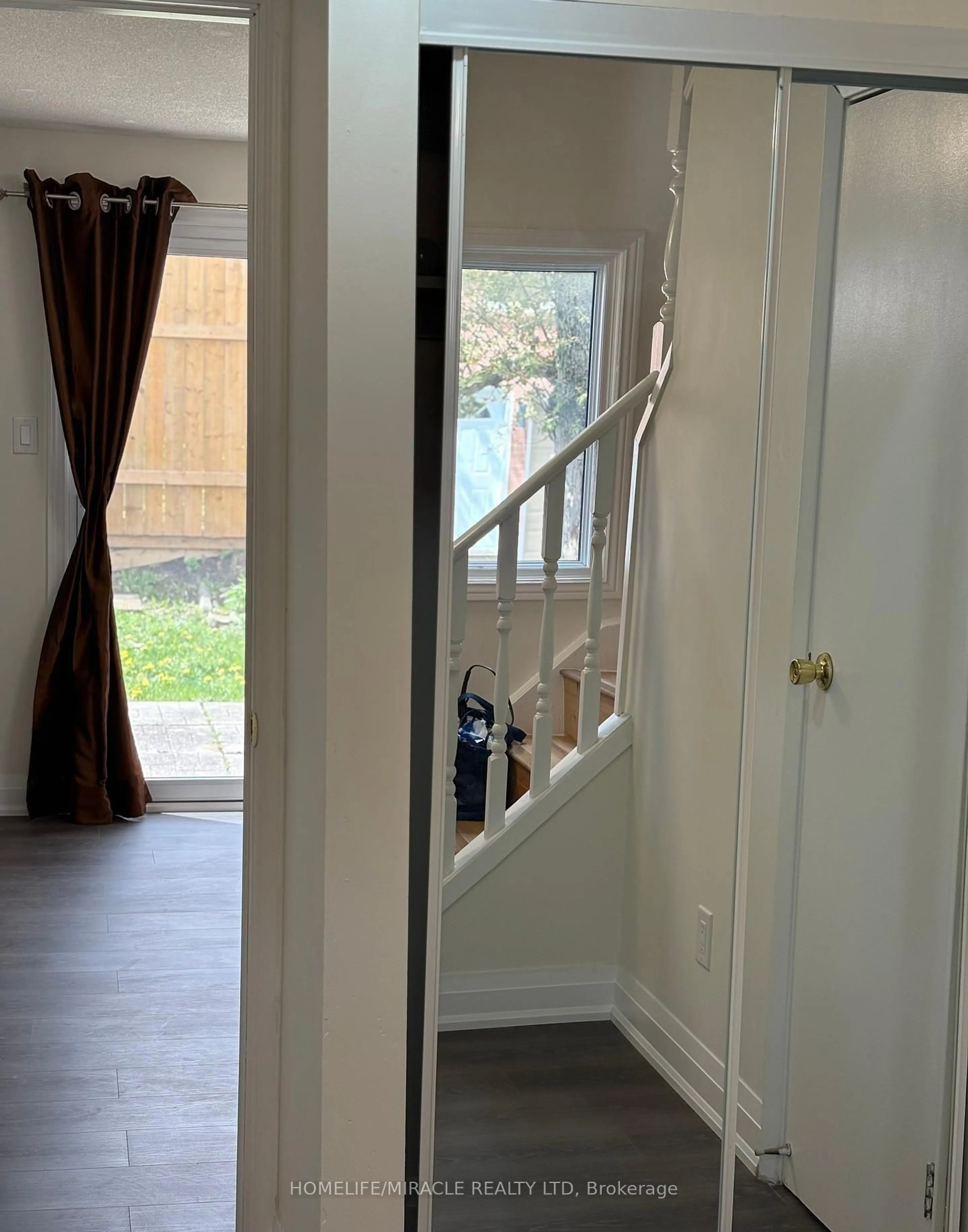 Unknown for 1255 Upper Gage Ave #14, Hamilton Ontario L8W 3C7