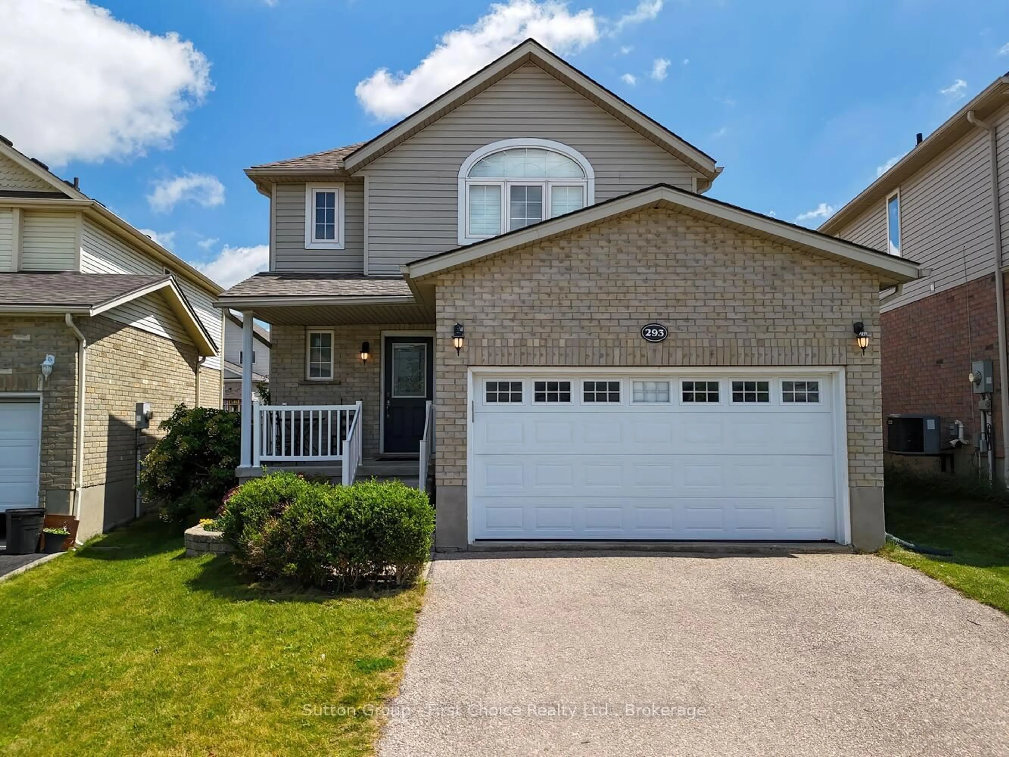 Home with vinyl exterior material, street for 293 Huck Cres, Kitchener Ontario N2N 3M8