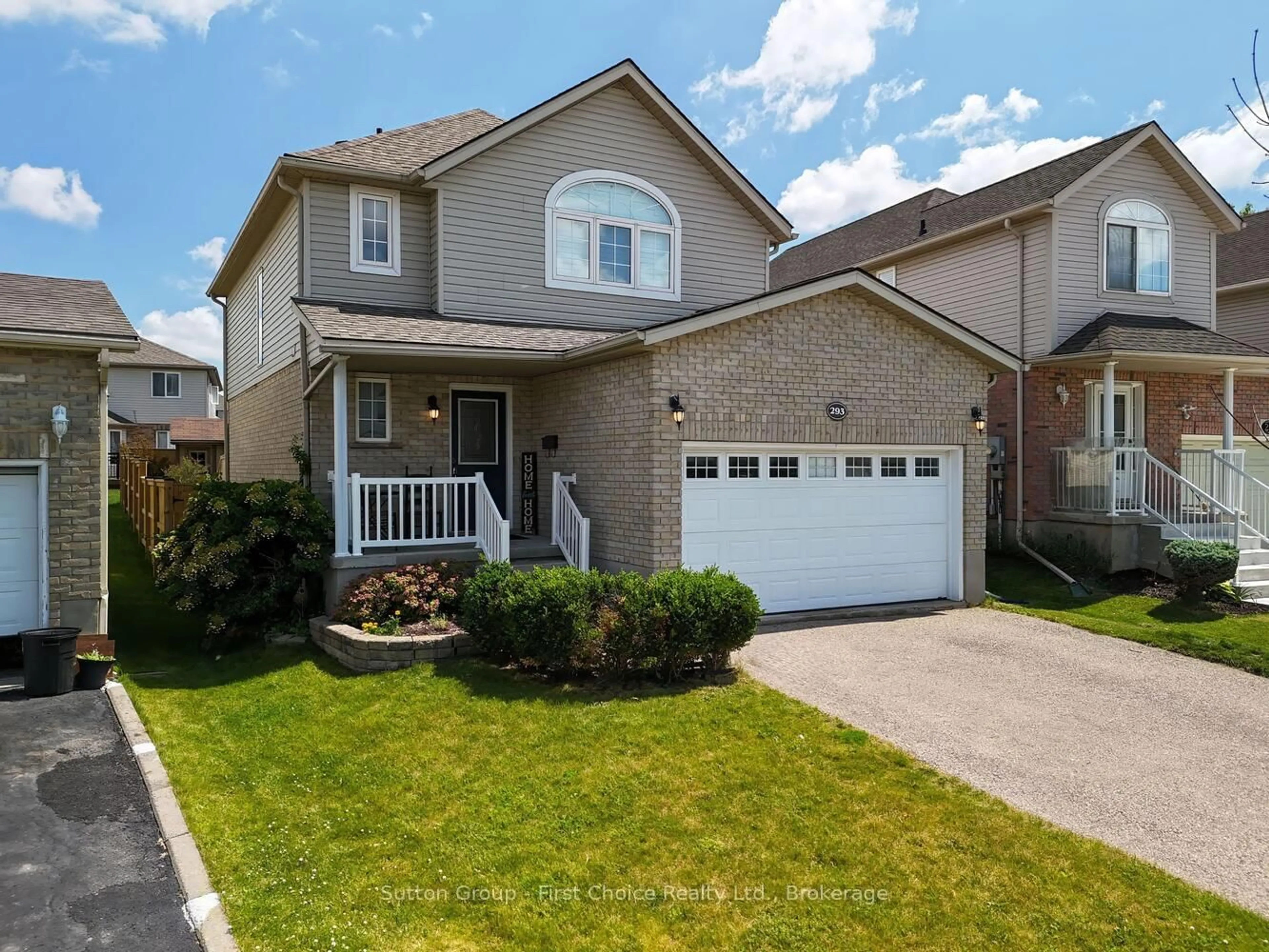 Home with vinyl exterior material, street for 293 Huck Cres, Kitchener Ontario N2N 3M8