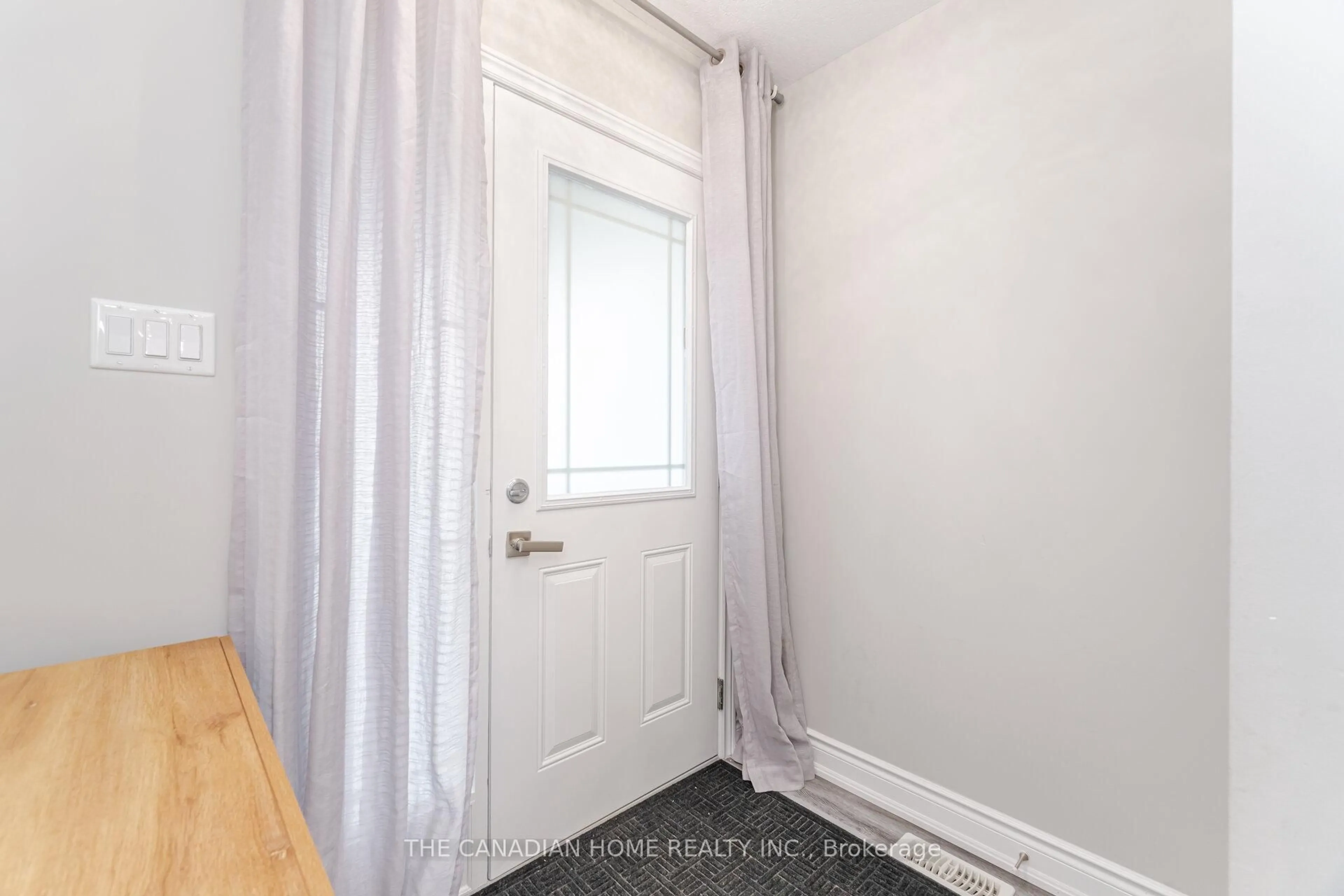A pic of a room for 28 AMBROUS Cres, Guelph Ontario N1G 0G1