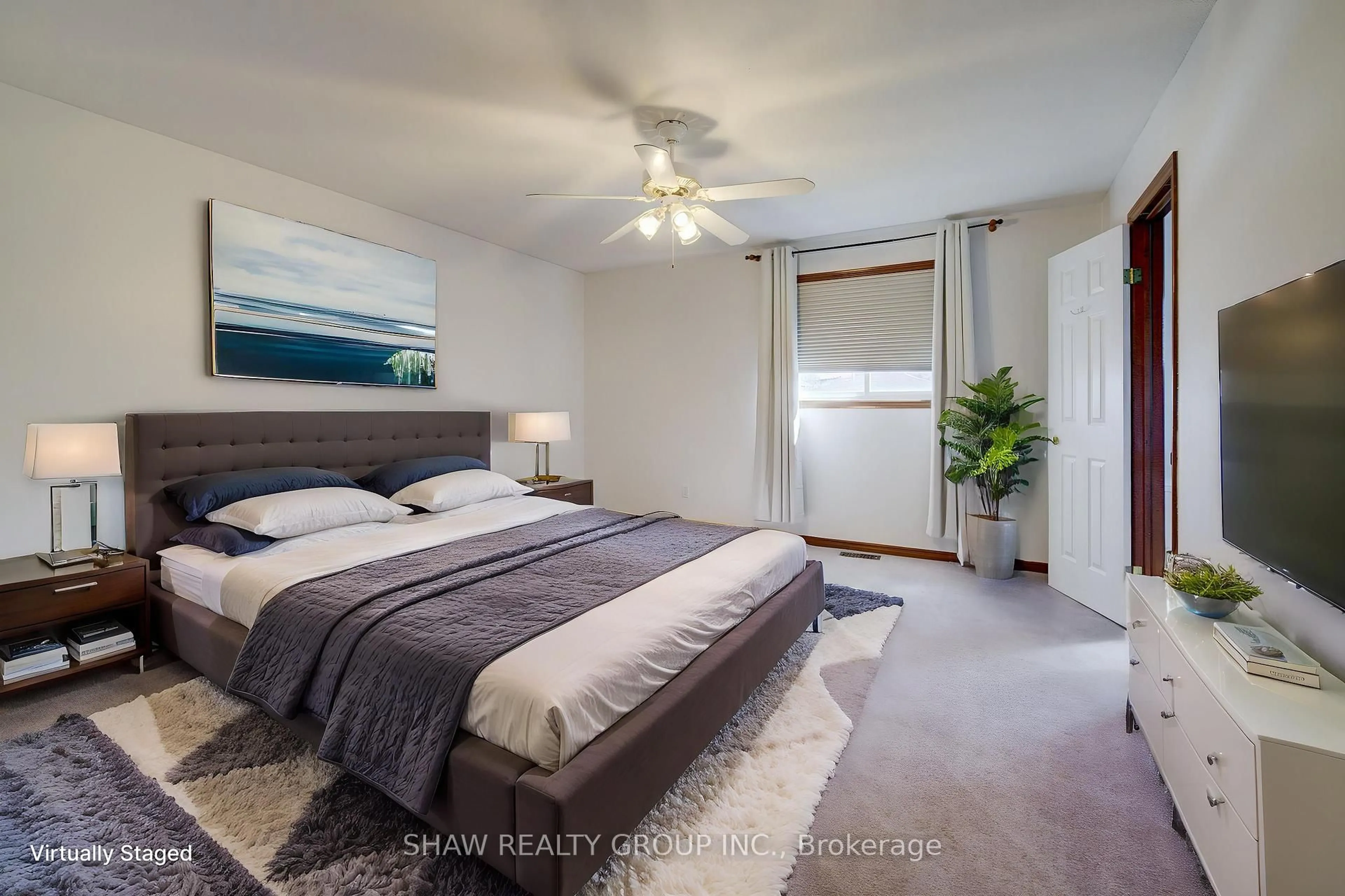 Bedroom with bed, unknown for 115 Nathan Crt, Cambridge Ontario N1P 1C1