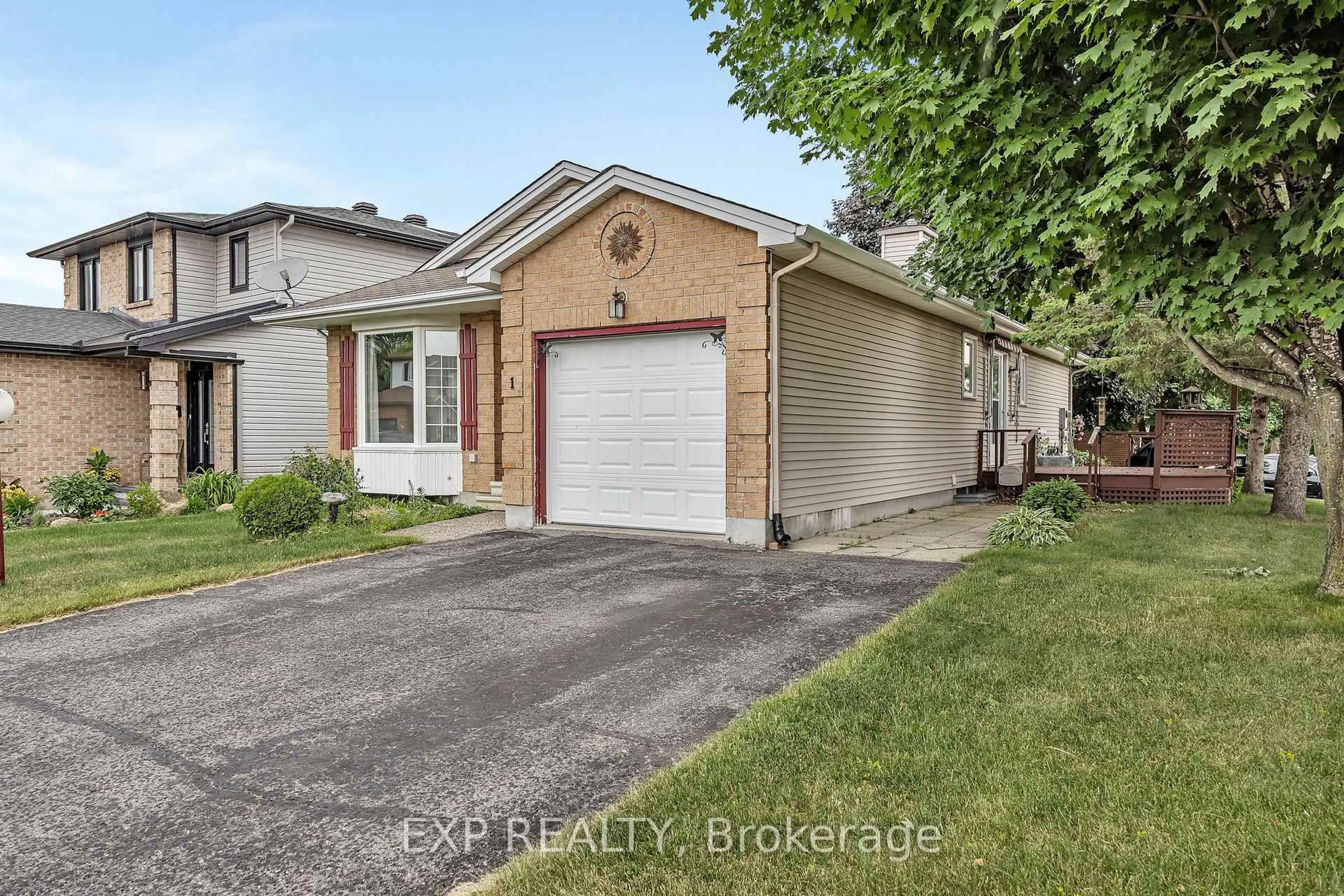 Unknown for 1 Pickwick Dr, Ottawa Ontario K2J 3G2