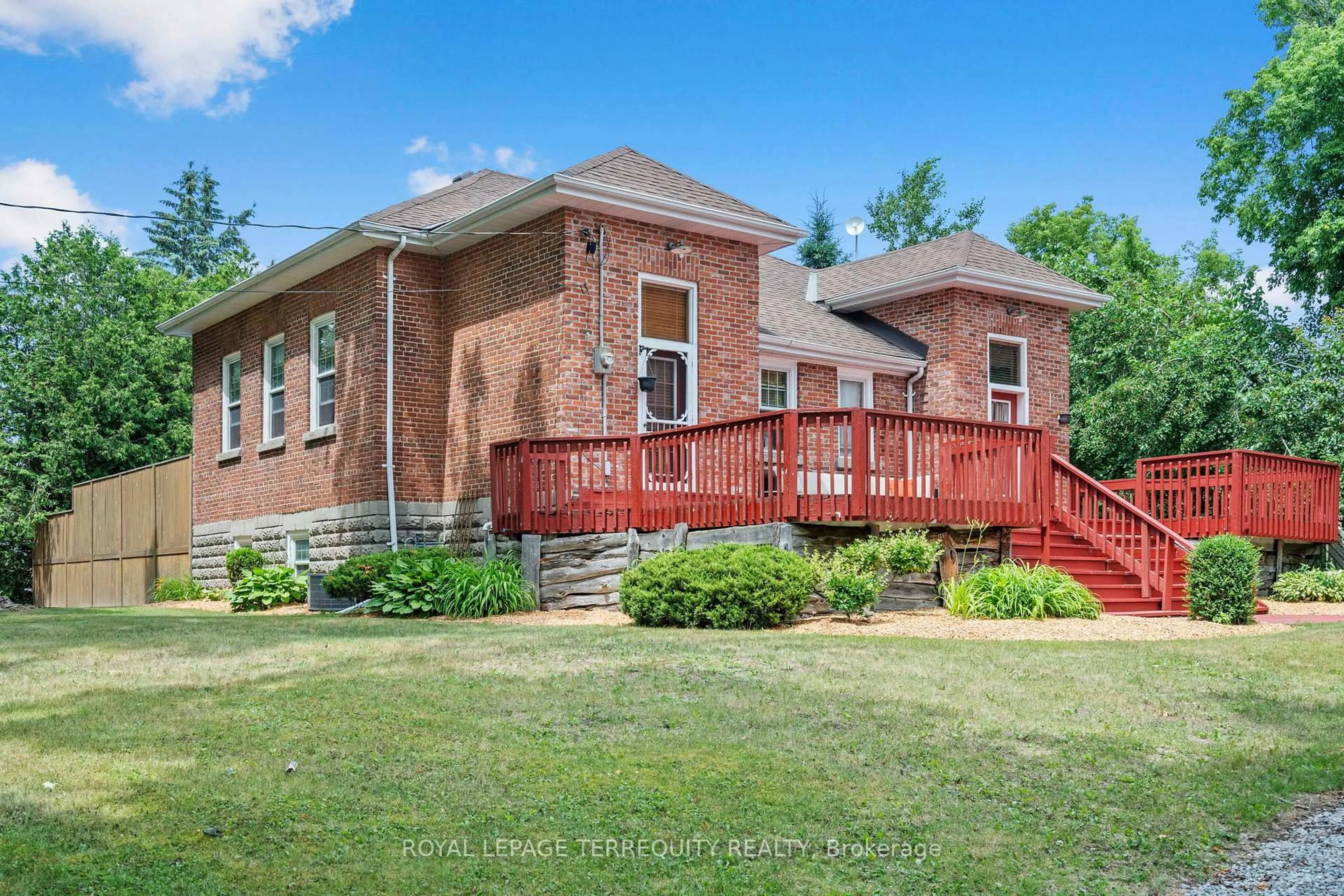 Home with brick exterior material, unknown for 157 Norway St, Cramahe Ontario K0K 1M0