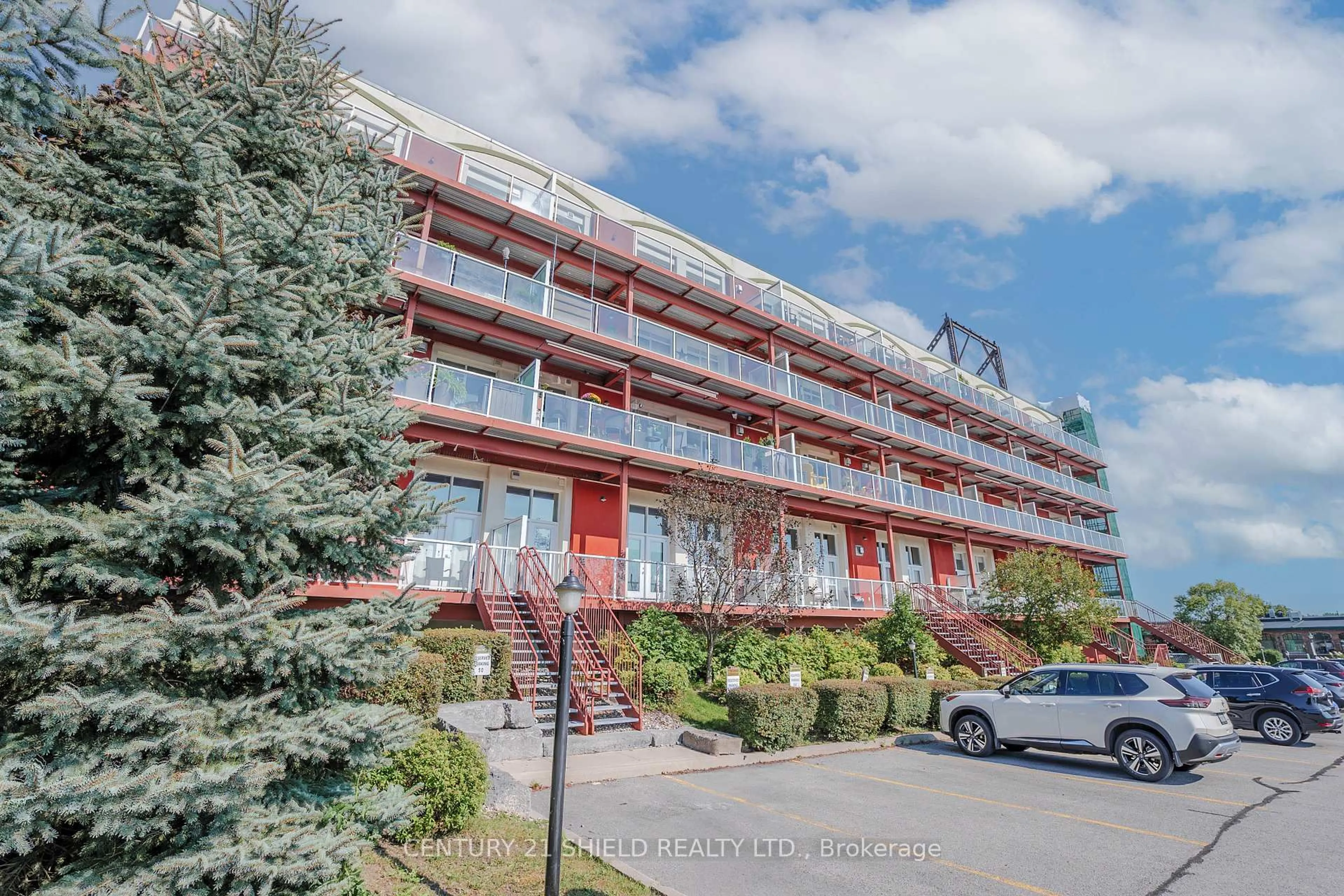 Unknown for 710 Cotton Mill St #301, Cornwall Ontario K6H 7L3