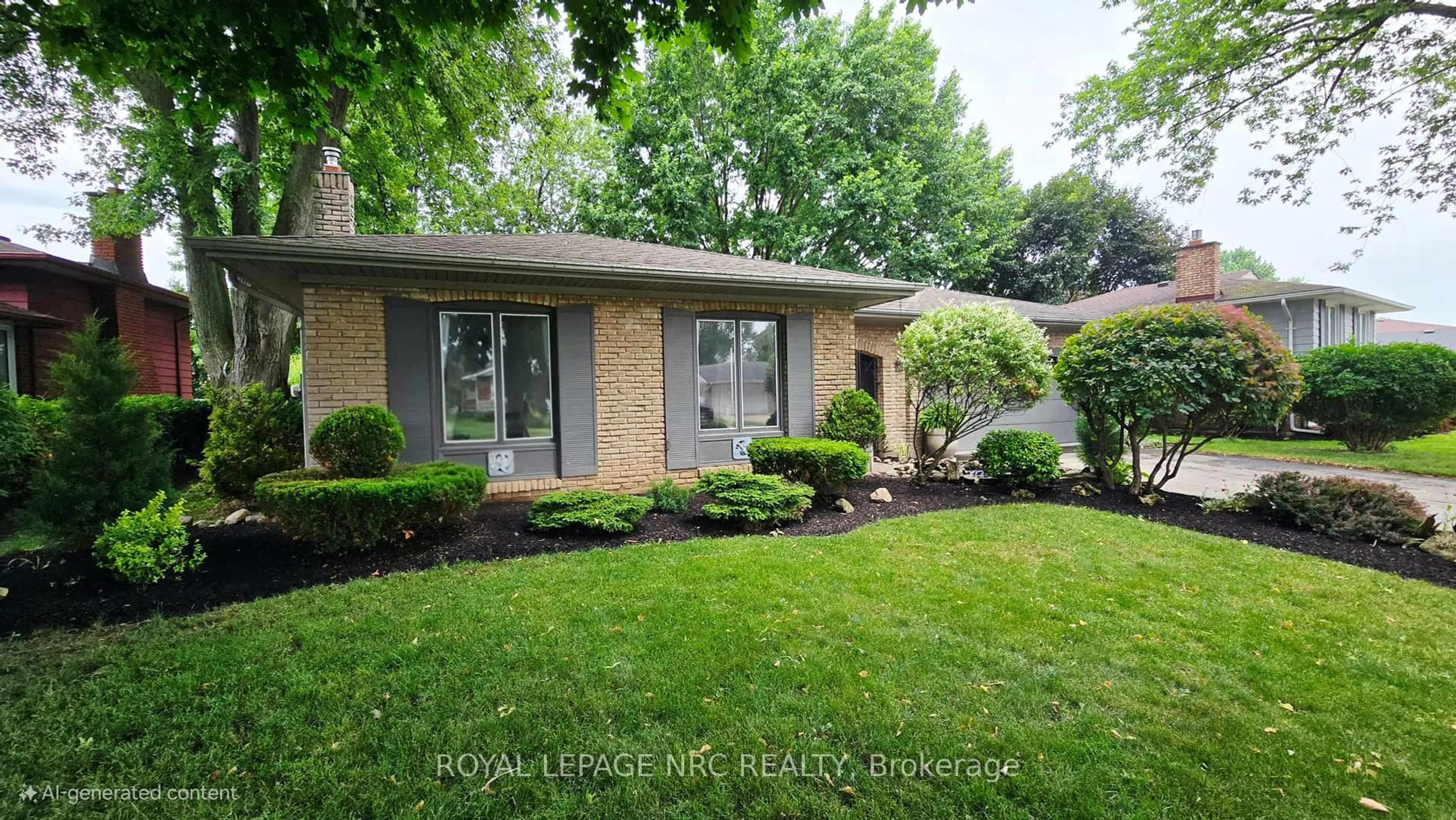 Home with brick exterior material, street for 34 McColl Dr, Welland Ontario L3C 3L7