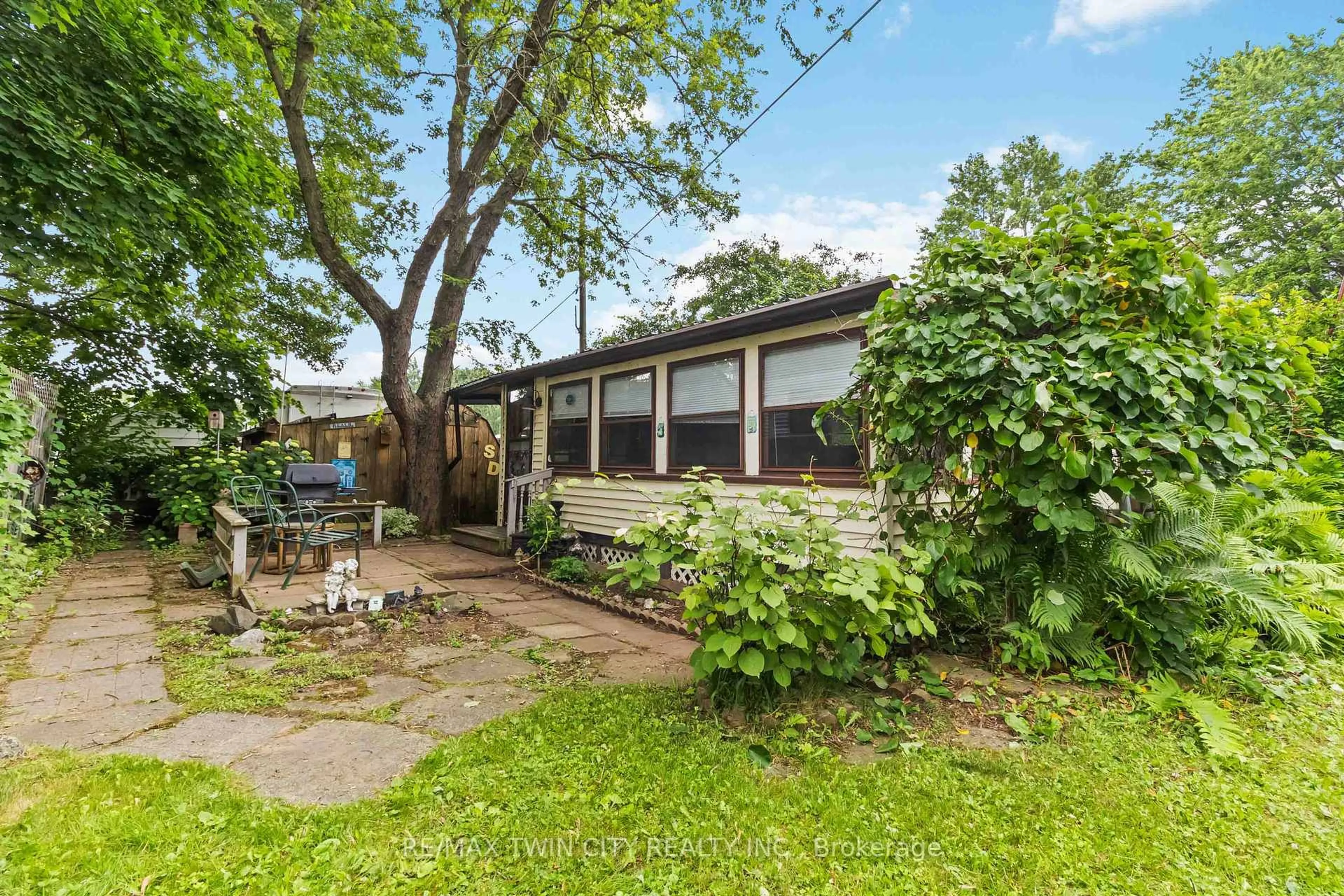 Patio, street for 137 Sixth Concession Rd #Lot 9, Brant Ontario N0E 1A0