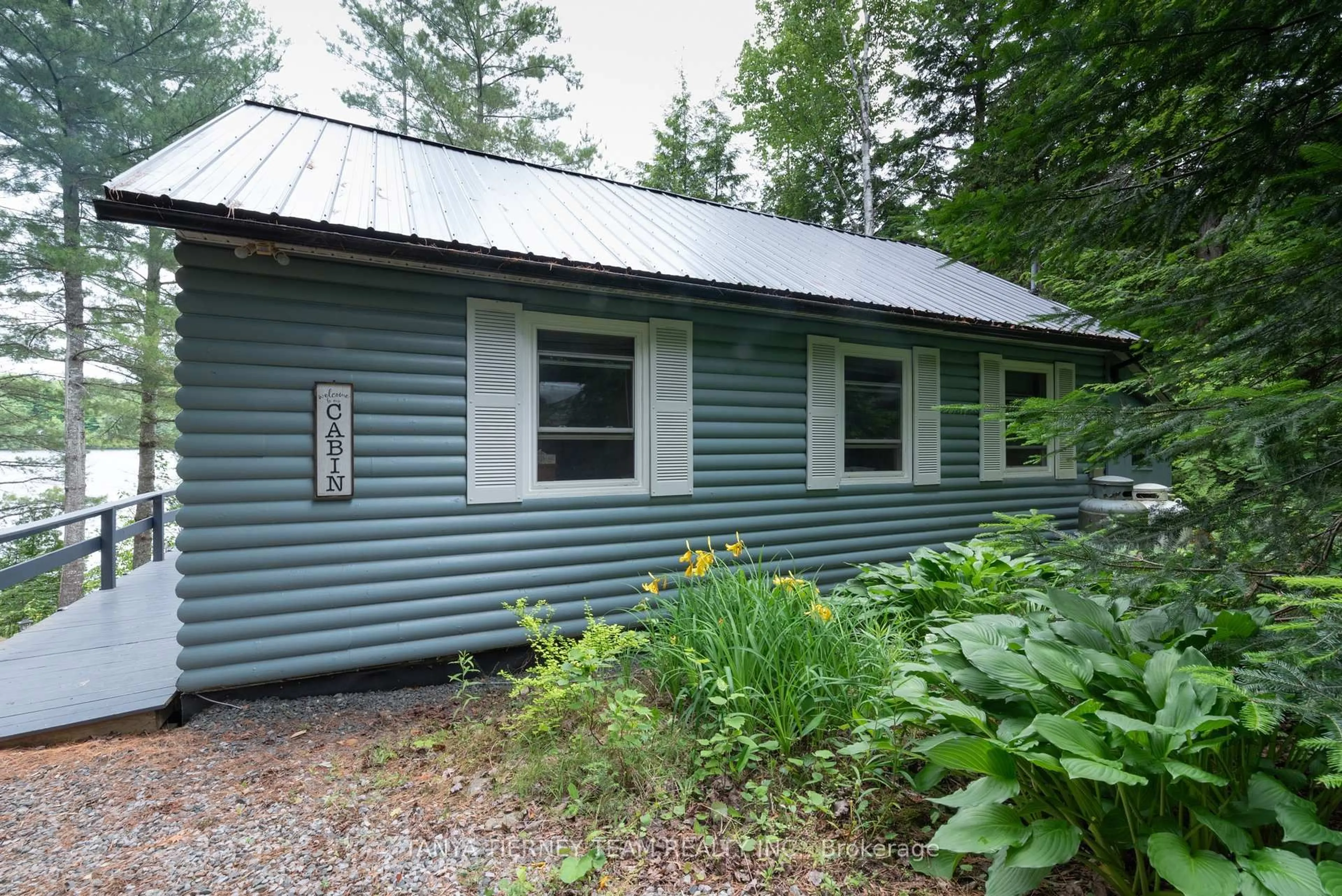 Shed for 86 FIRE ROUTE 74D, North Kawartha Ontario K0L 1A0