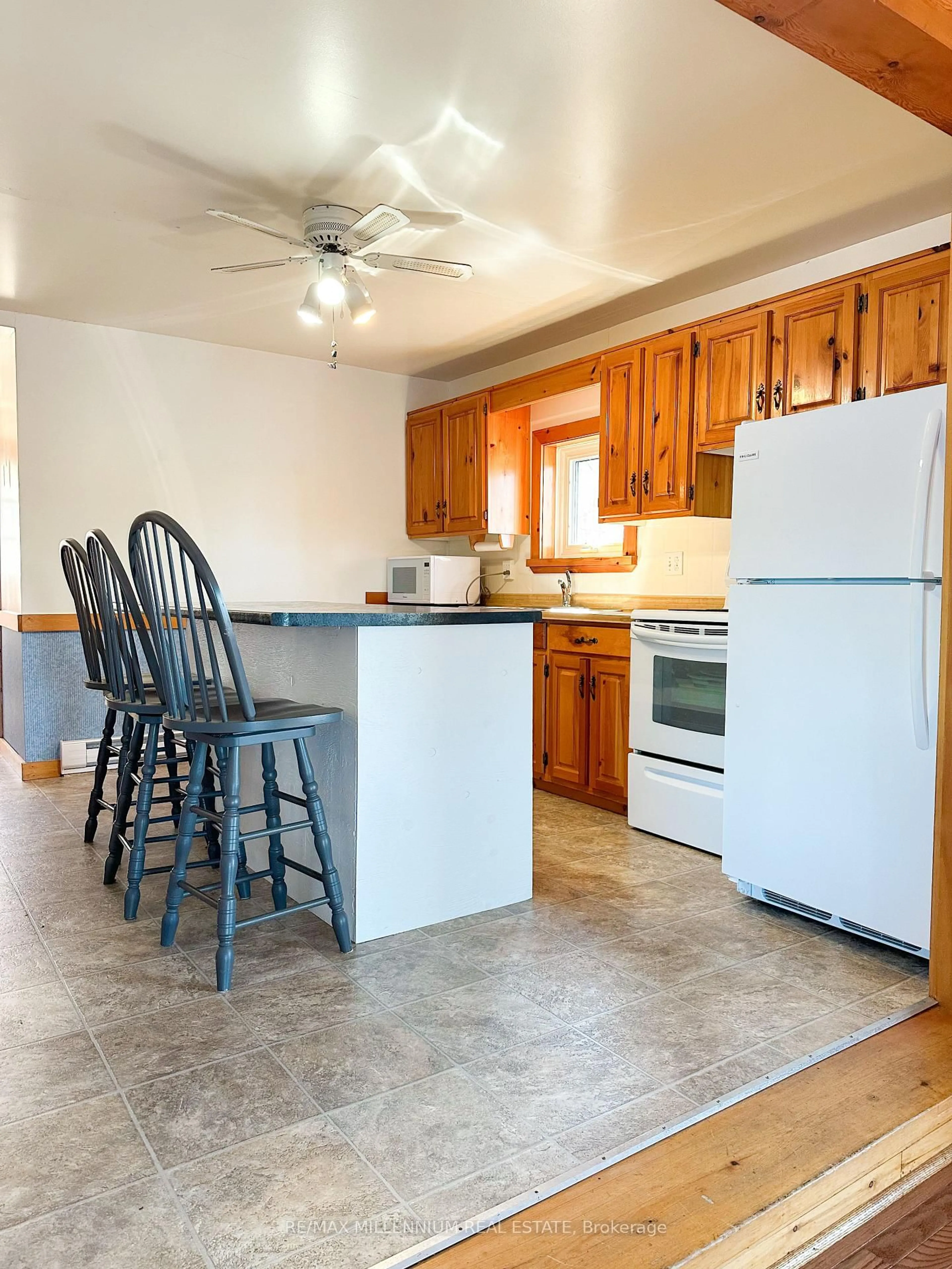Standard kitchen, unknown for 695 Highway Highway #124, McKellar Ontario P0G 1C0
