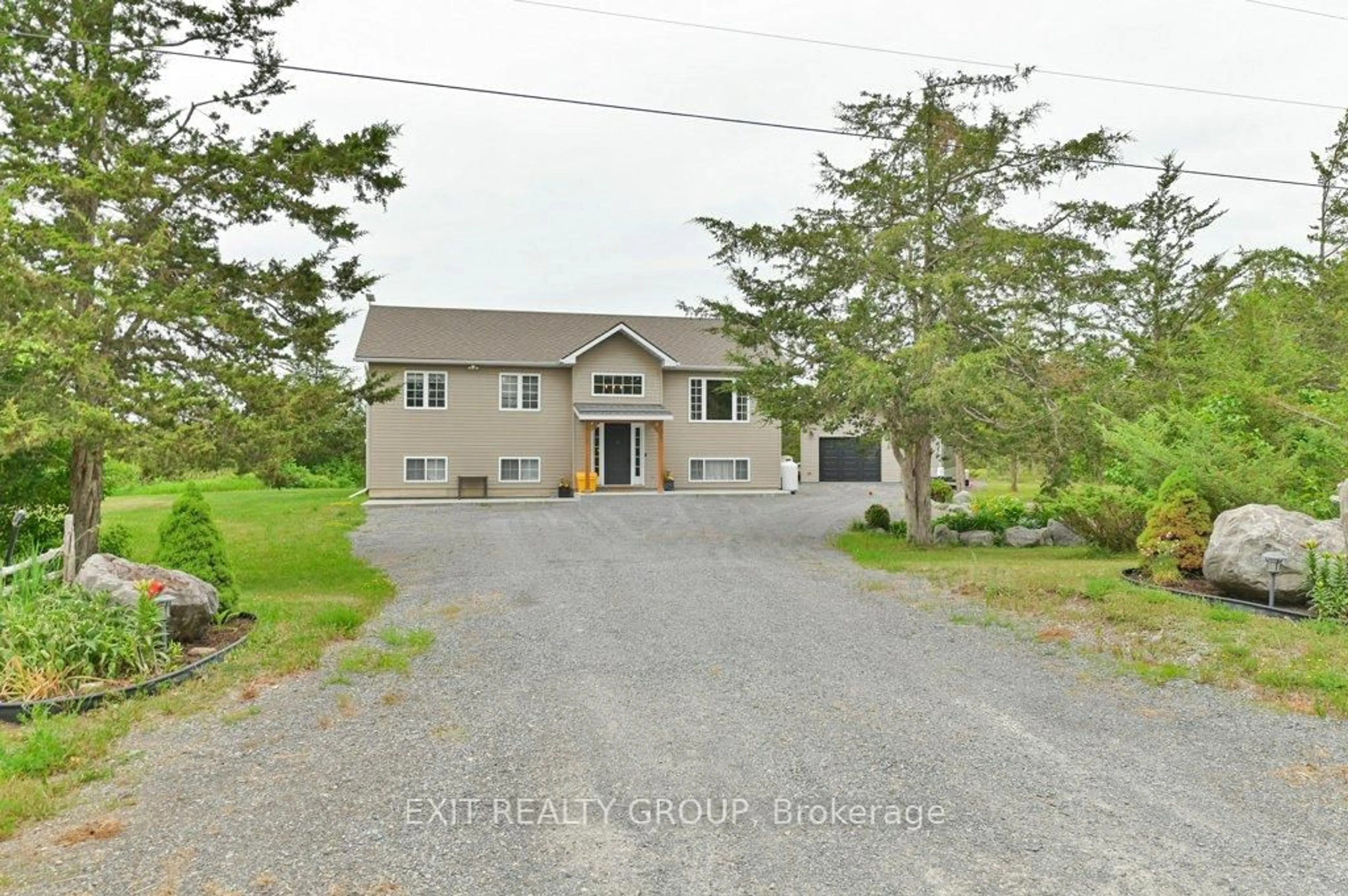 A pic from outside/outdoor area/front of a property/back of a property/a pic from drone, street for 2073 Shannon Rd, Shannonville Ontario K0K 3A0