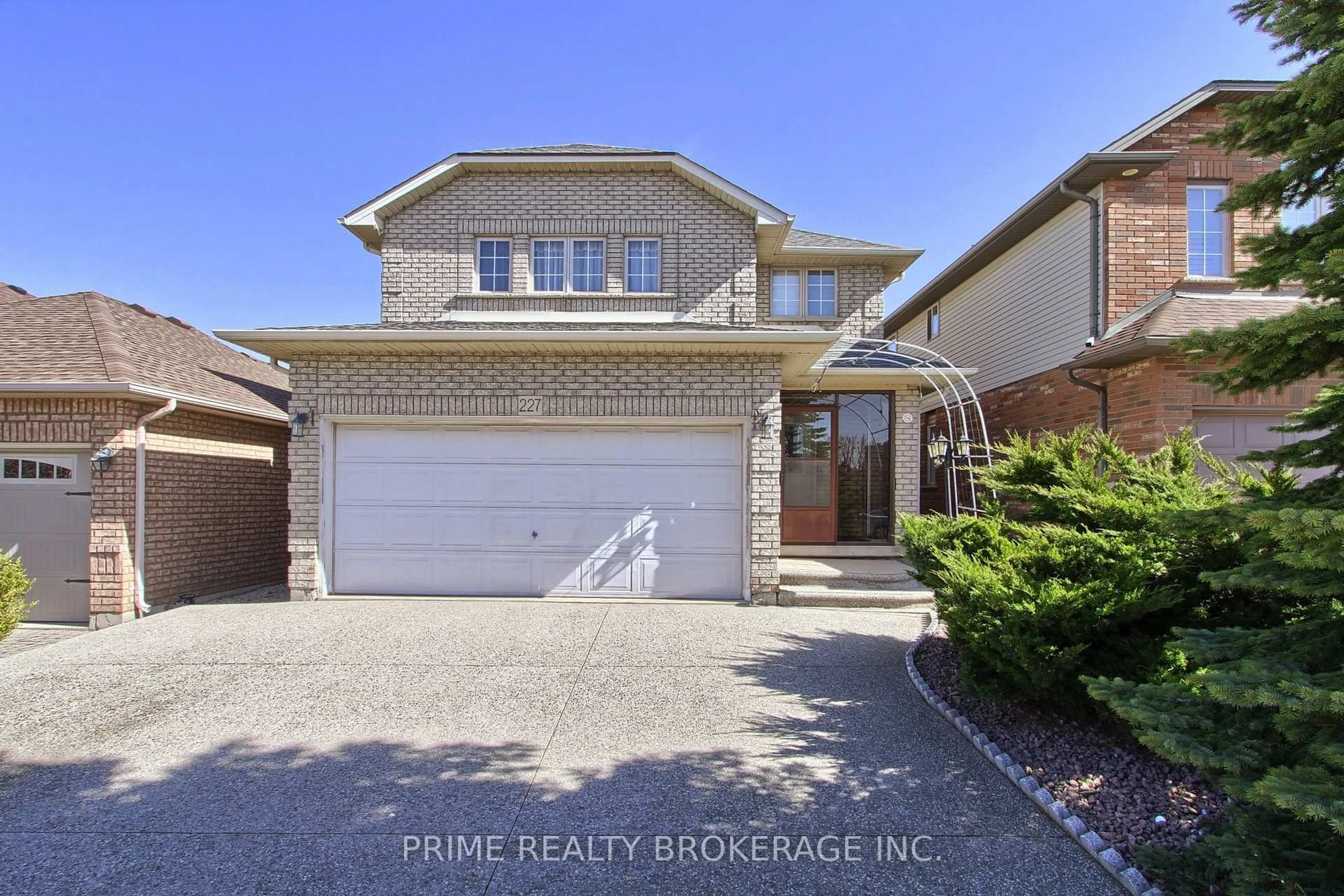 Unknown for 227 Hepburn Cres, Hamilton Ontario L9C 7T3