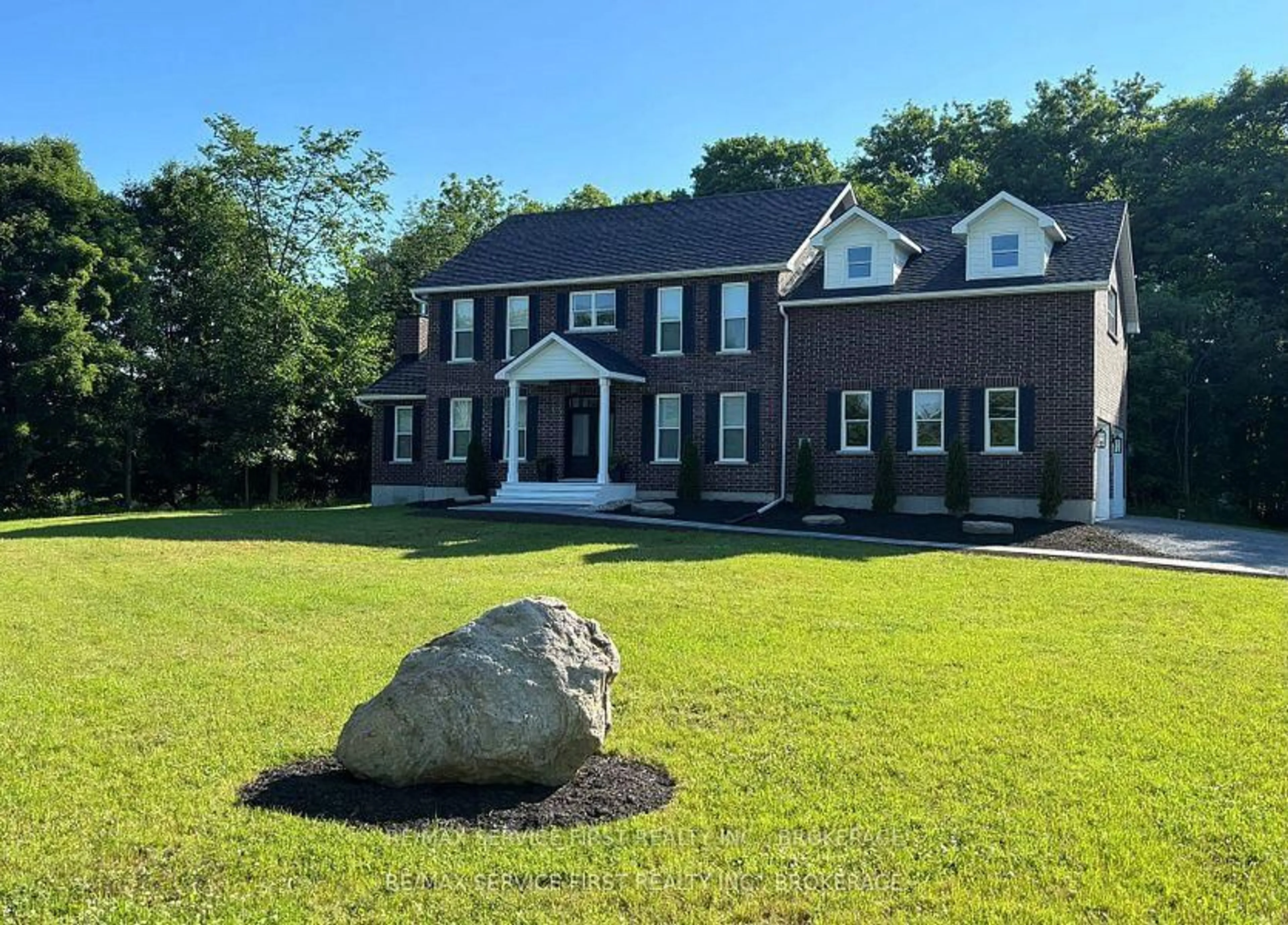 Home with brick exterior material, unknown for 1012 Applewood Lane, Inverary Ontario K0H 1X0