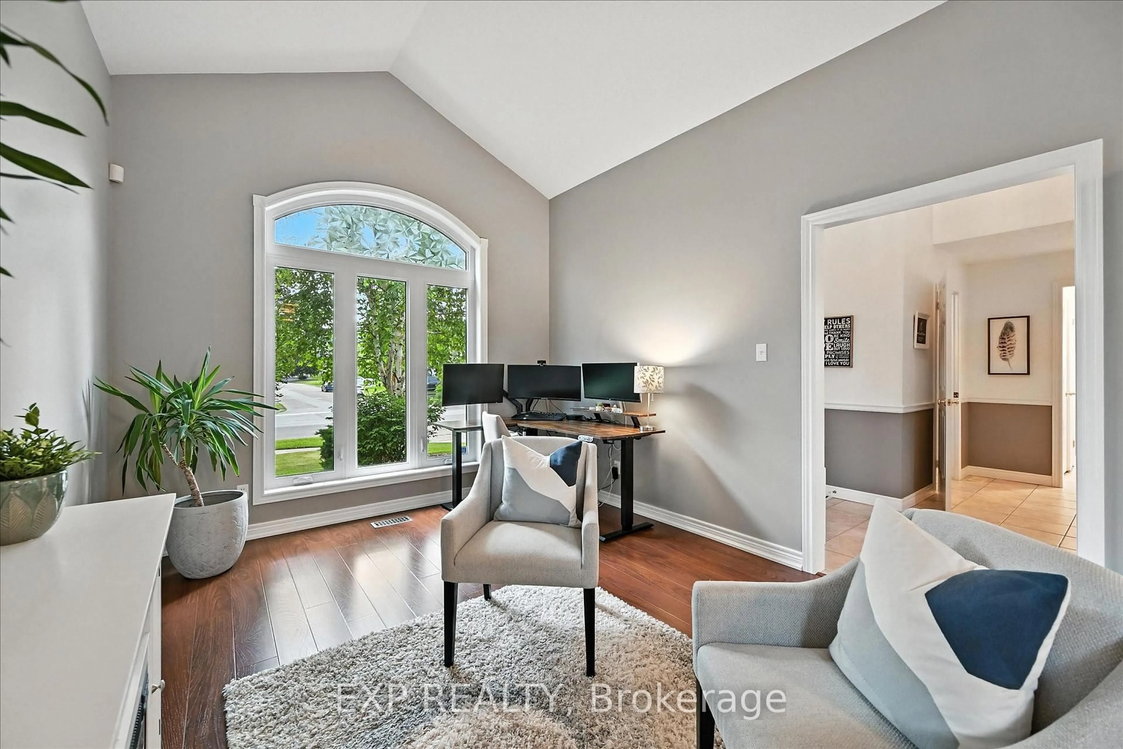 Unknown for 30 BAKER Rd, Grimsby Ontario L3M 5H6