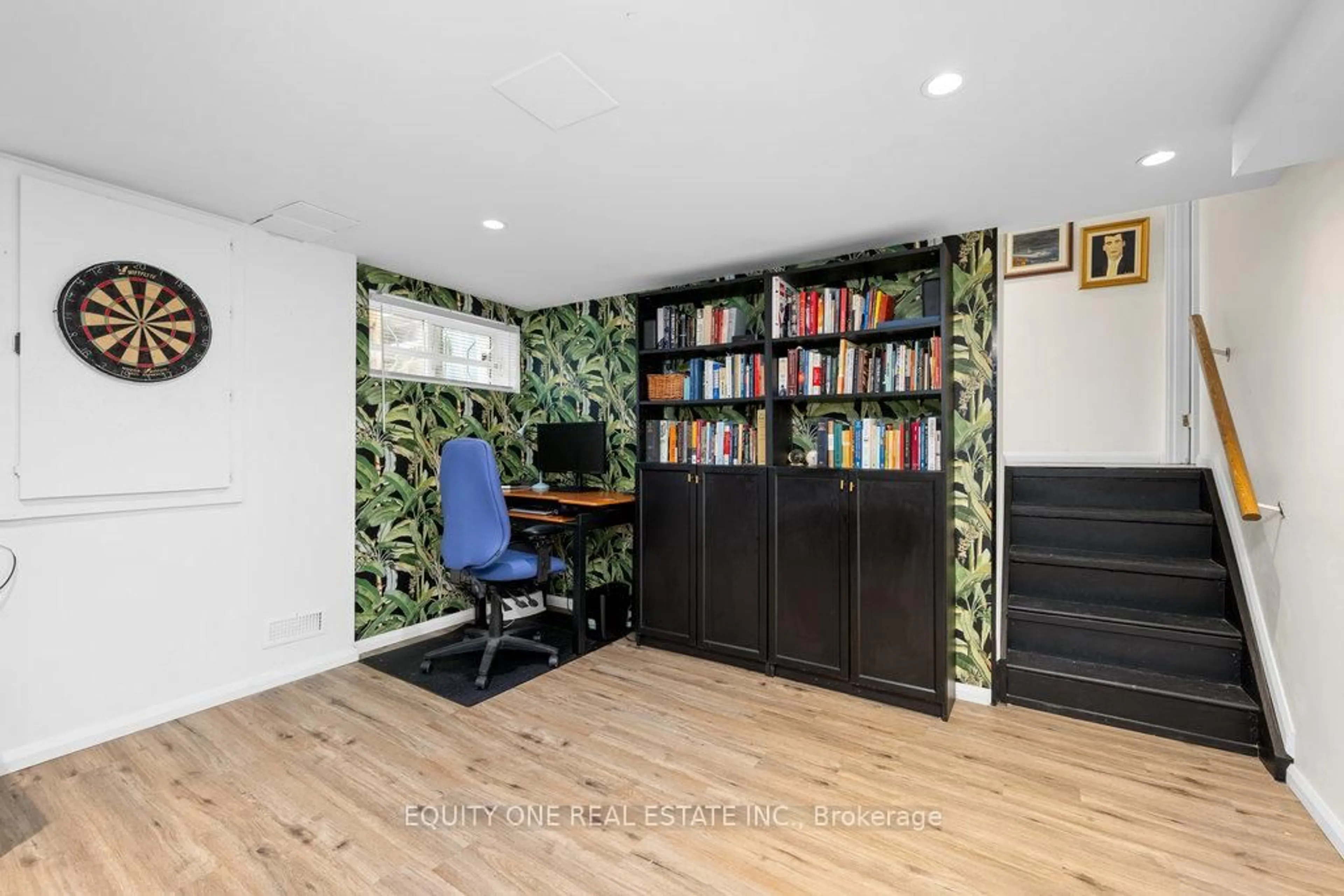 A pic of a room for 1214 Bonnie Cres, Ottawa Ontario K2C 1Z9