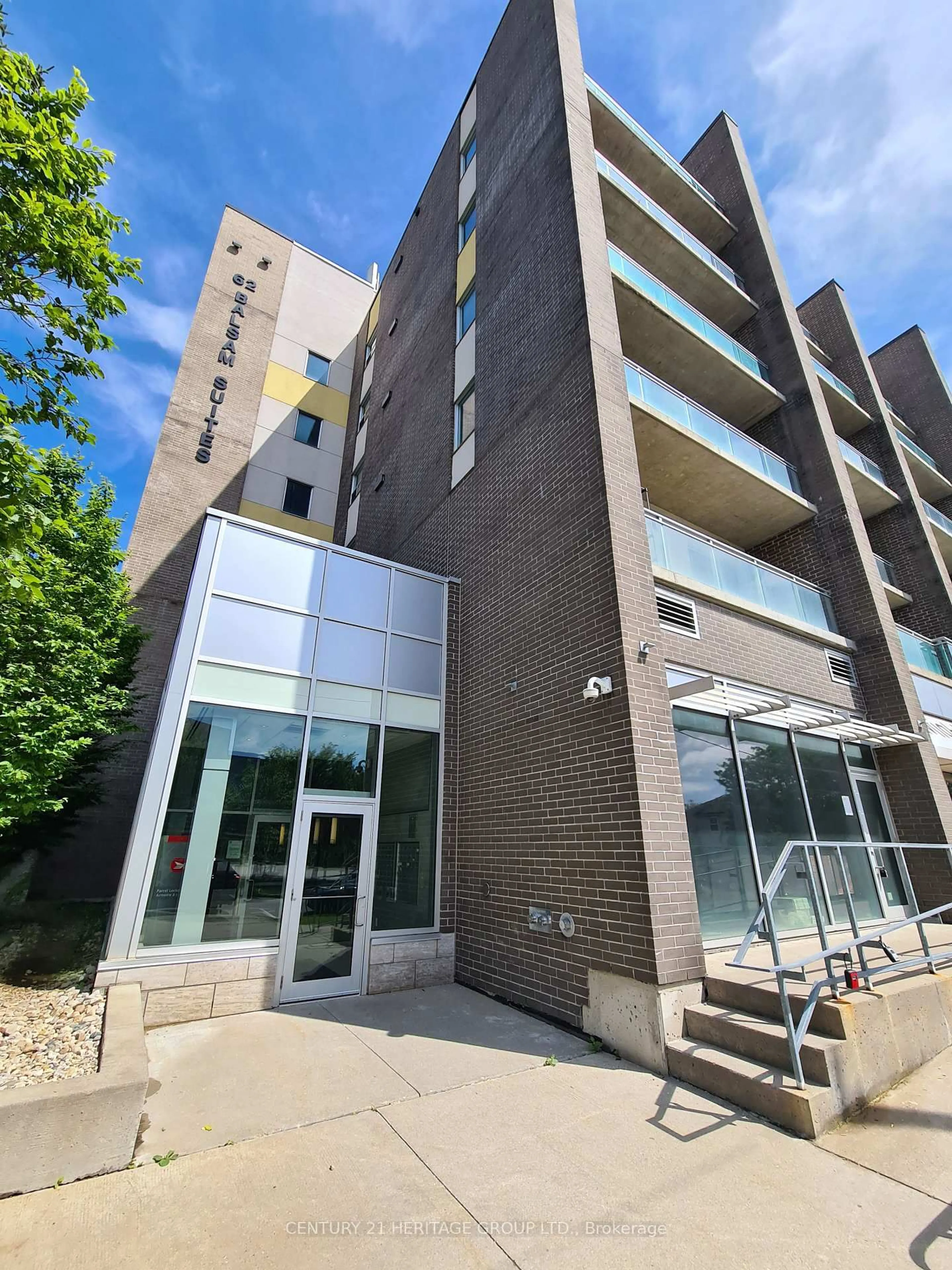Unknown for 62 Balsam St #B306, Waterloo Ontario N2L 3H2