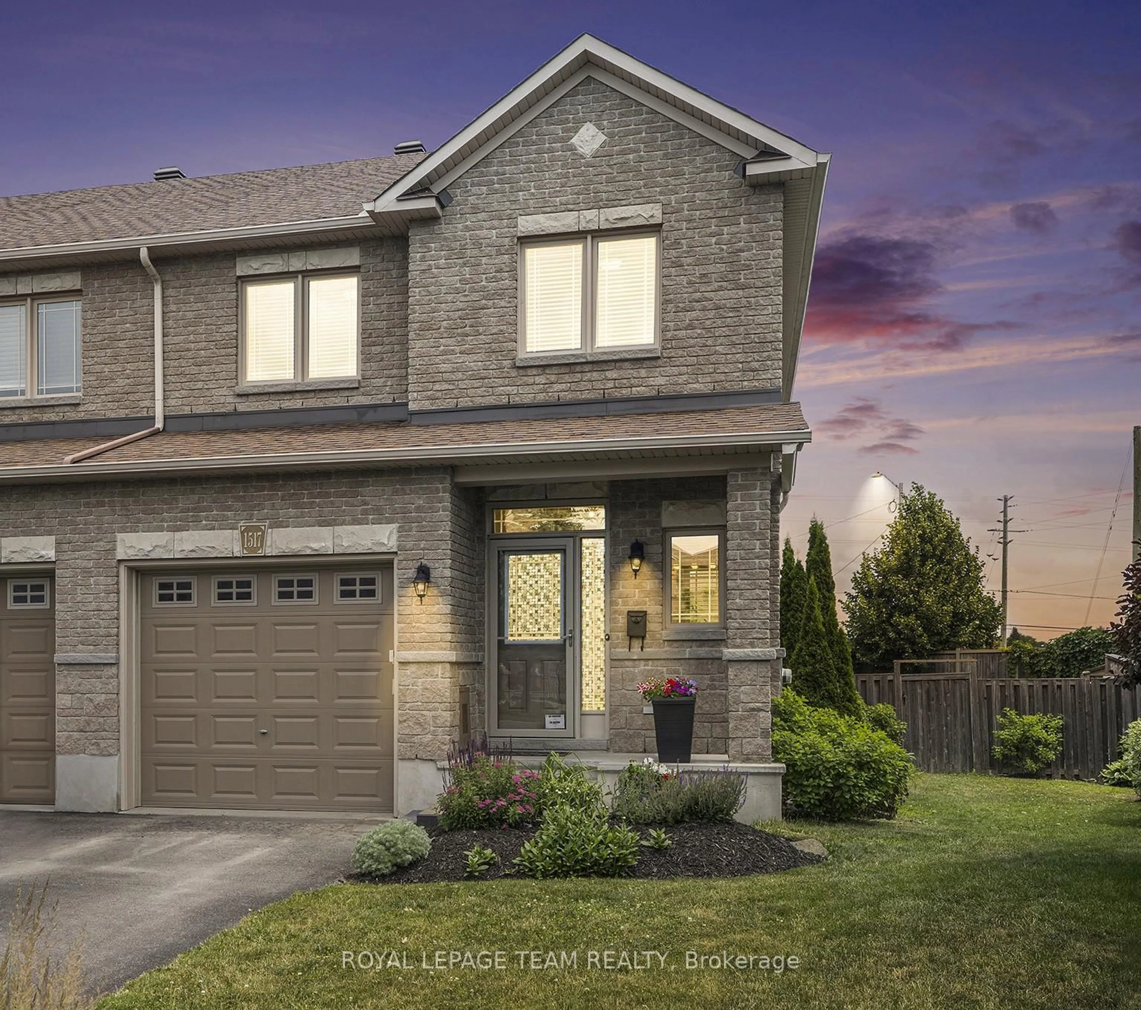 Home with brick exterior material, street for 1517 Carronbridge Circ, Ottawa Ontario K2M 0G7
