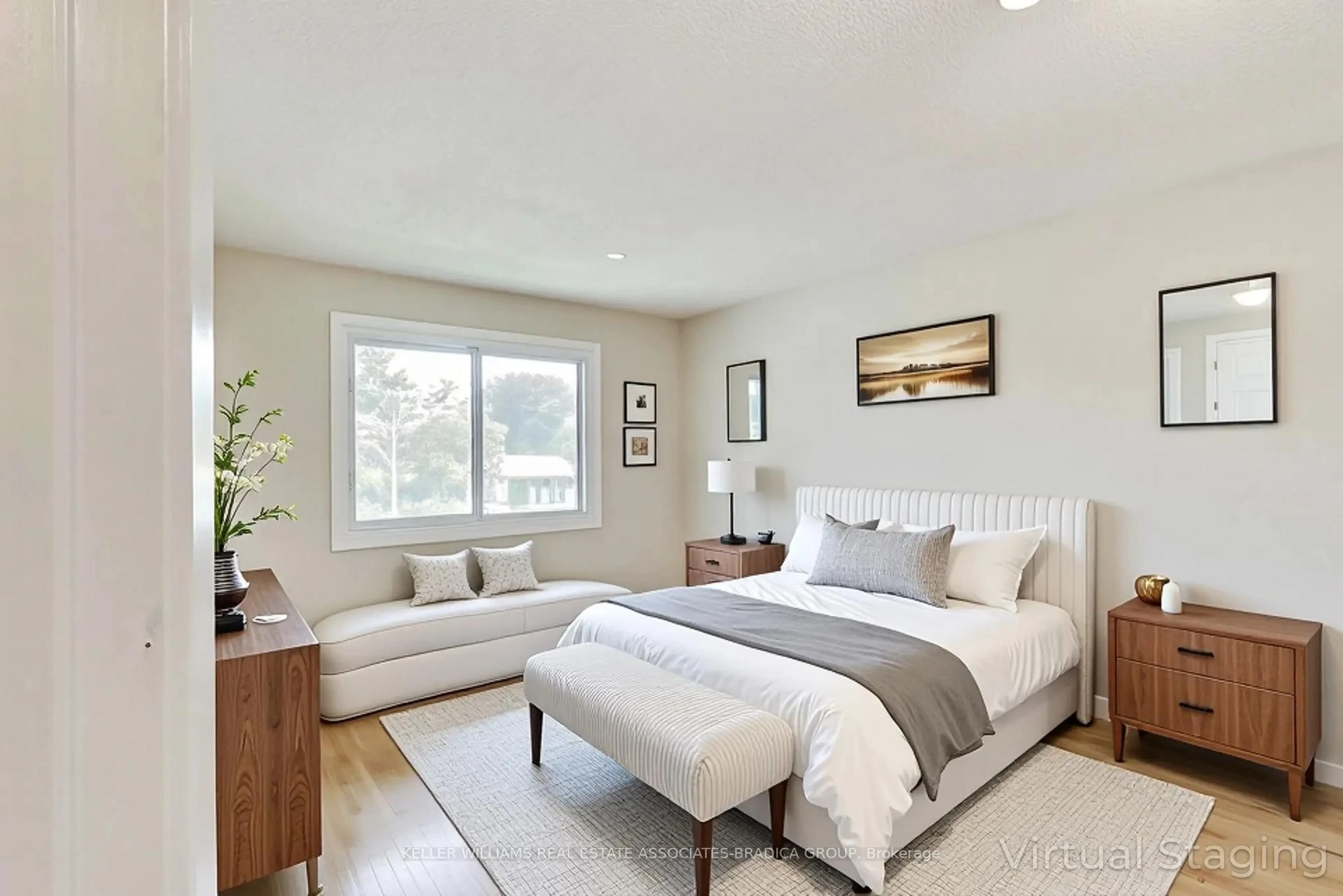 Bedroom with bed, unknown for 22 Lucerne Dr, Kitchener Ontario N2E 1B3