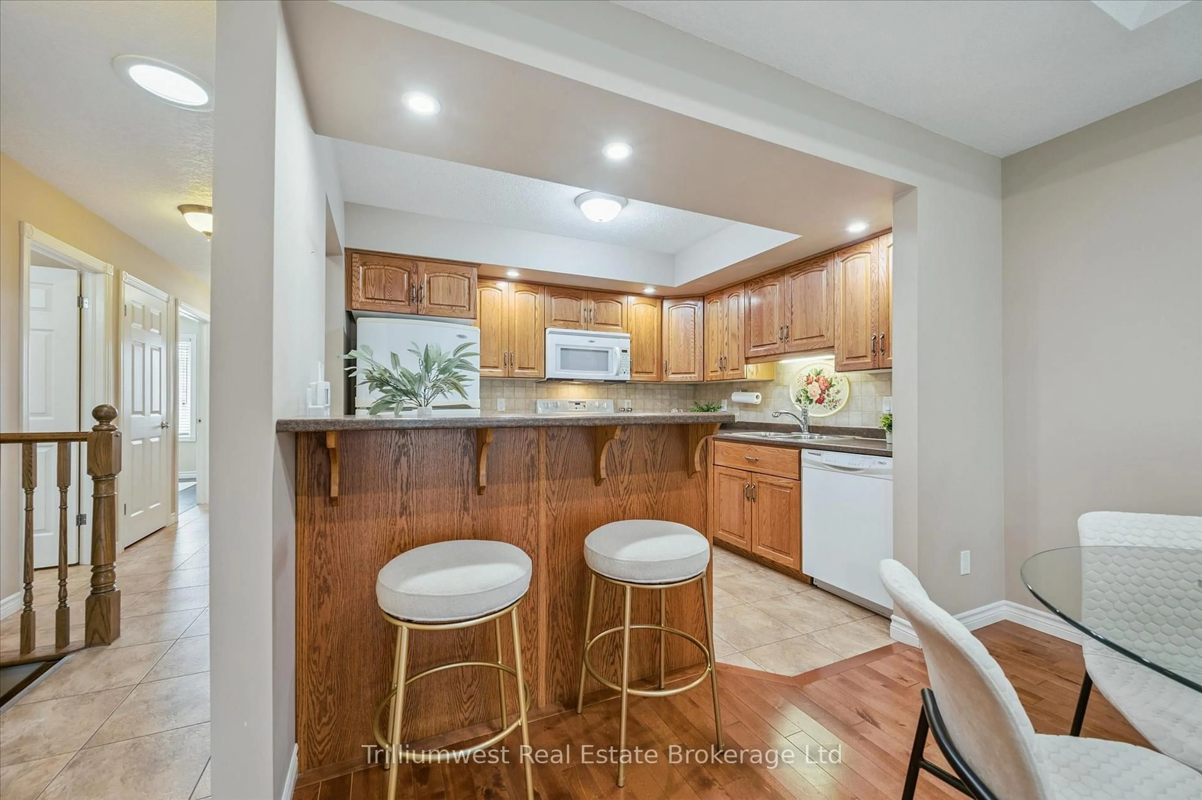 Open concept kitchen, ceramic/tile floor for 410 Catherine St, North Huron Ontario N0G 2W0