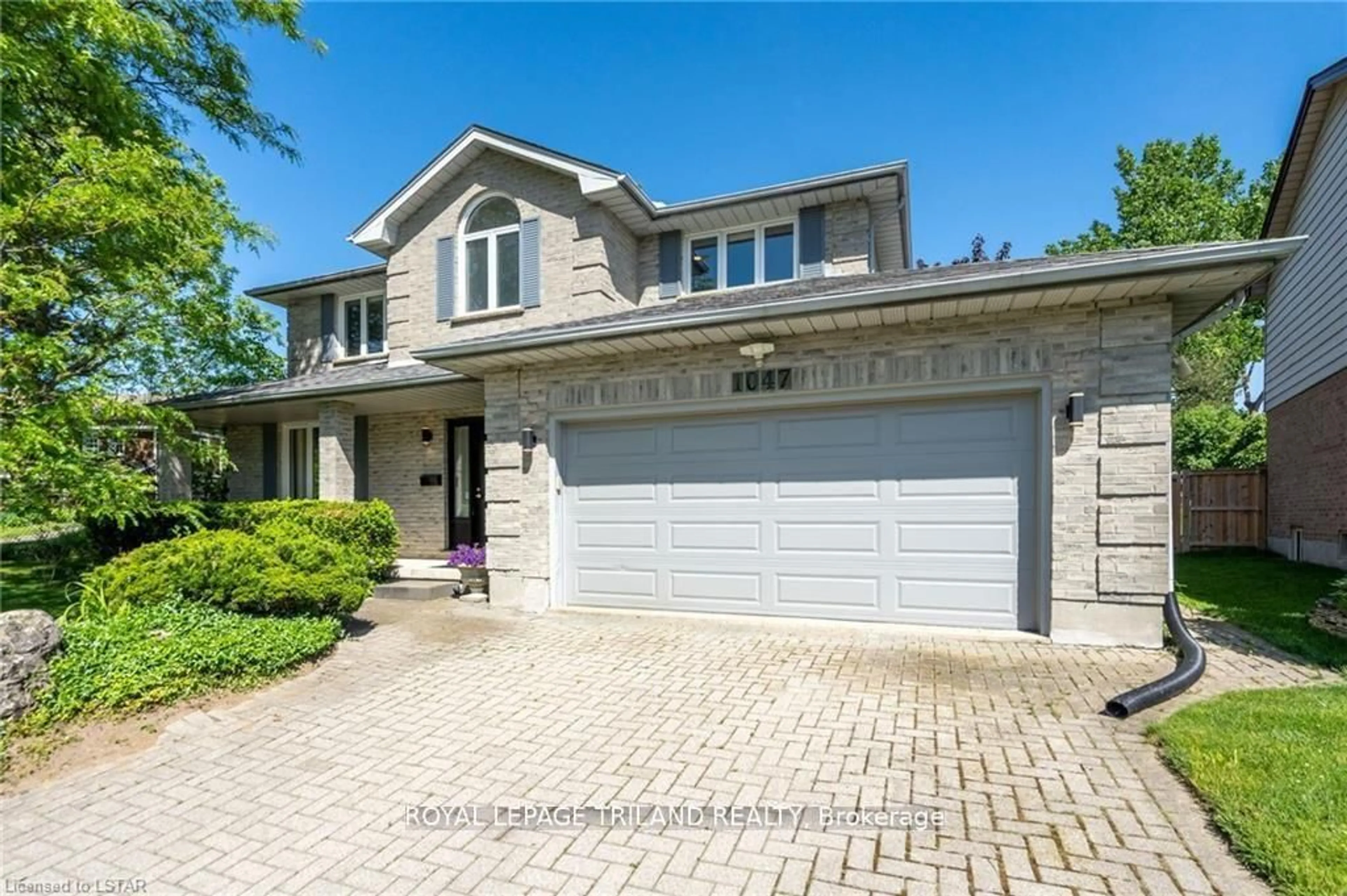 Home with brick exterior material, street for 1047 GRIFFITH St, London South Ontario N6K 3Y5