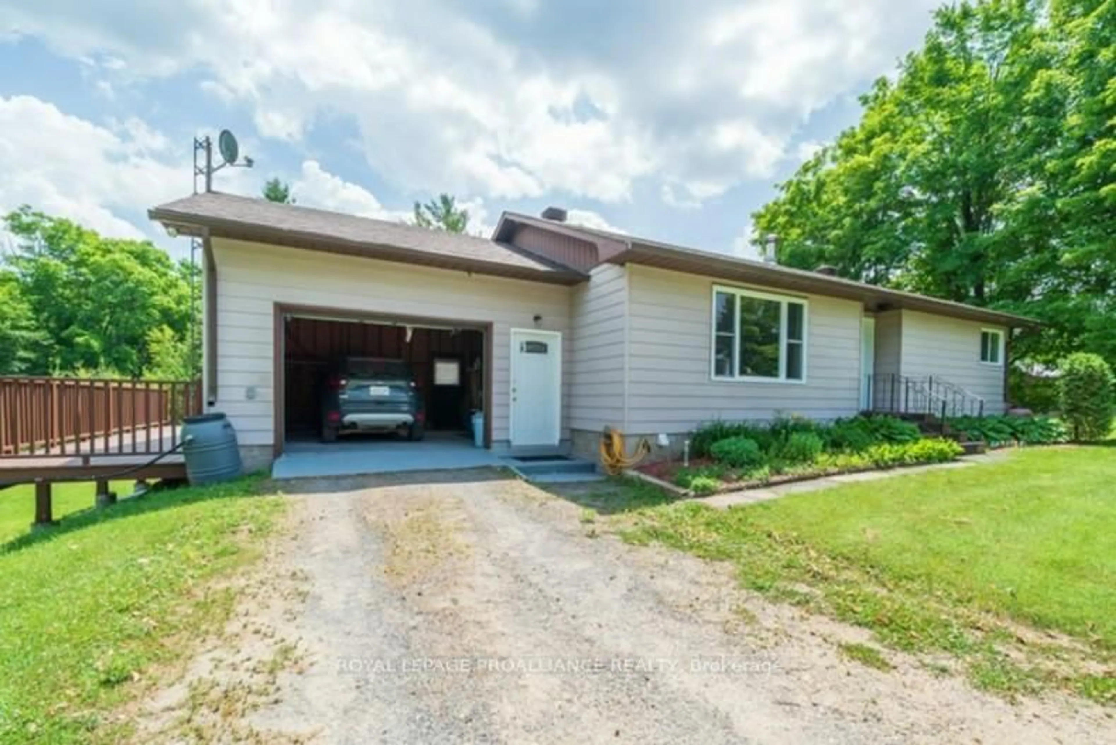 Unknown for 6008 Road 506, Cloyne Ontario K0H 1K0