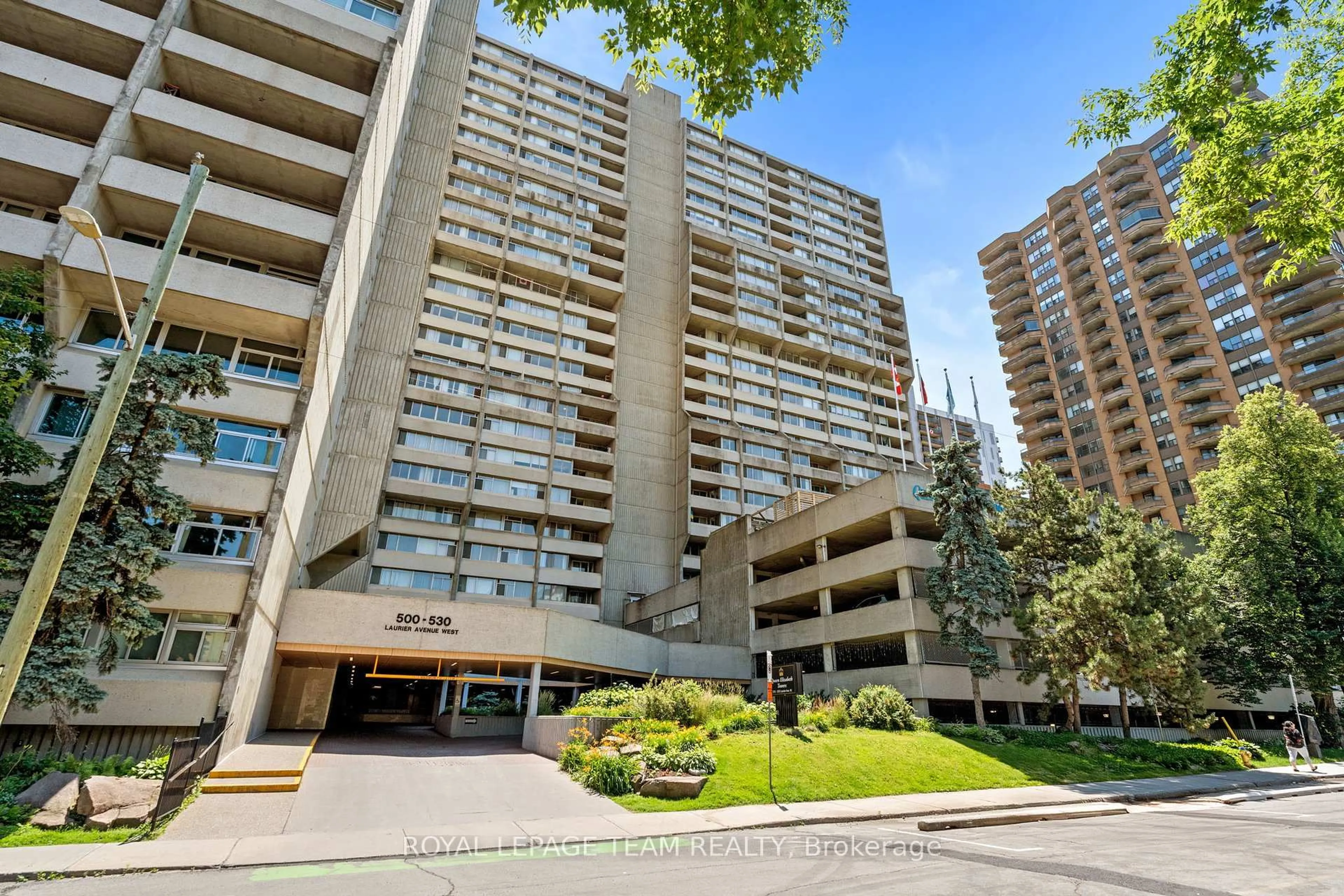 Unknown for 530 Laurier Ave #604, Ottawa Ontario K1R 7T1