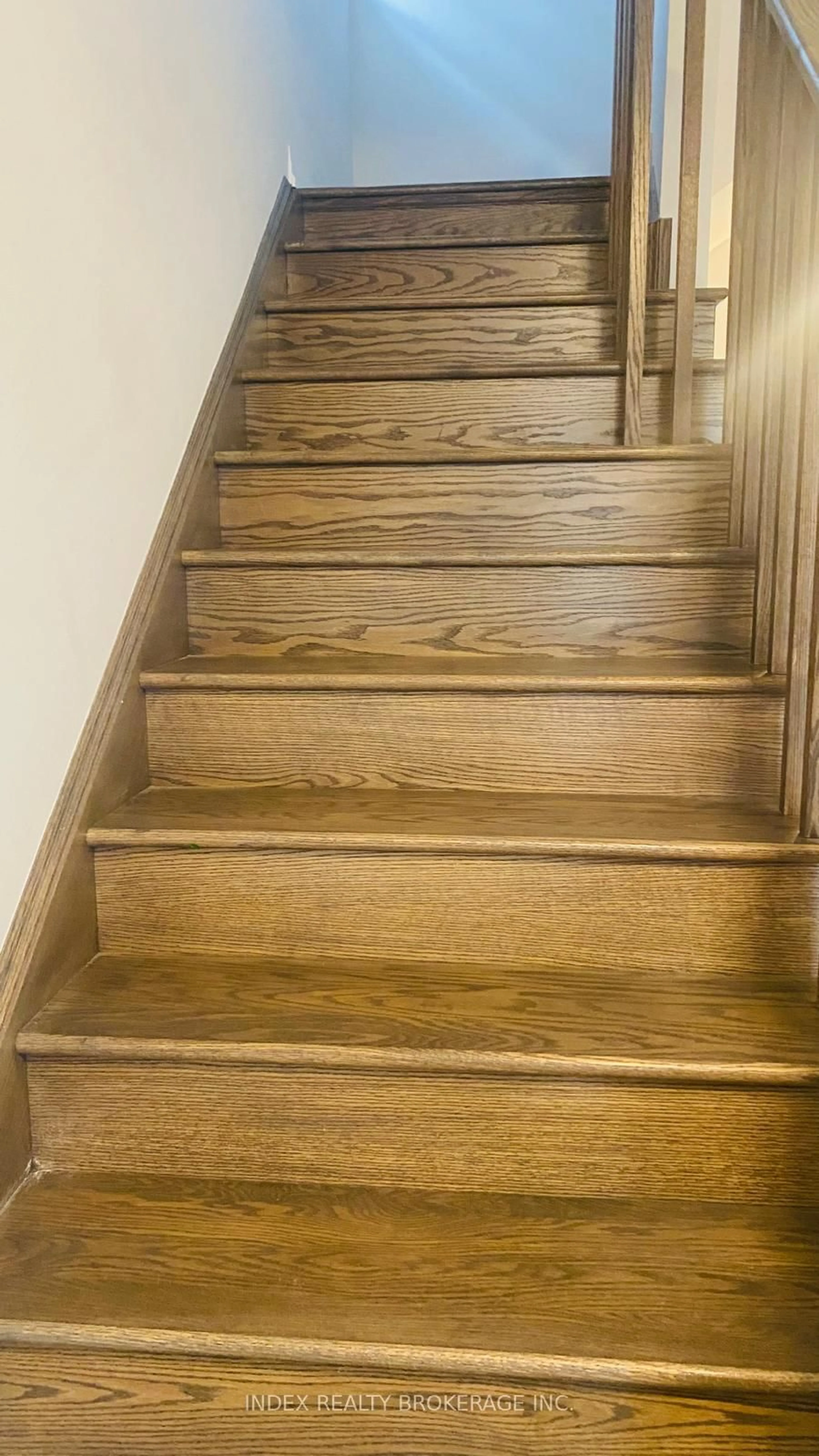 Stairs for 249 Rosebury Way, Hamilton Ontario L0R 1W0